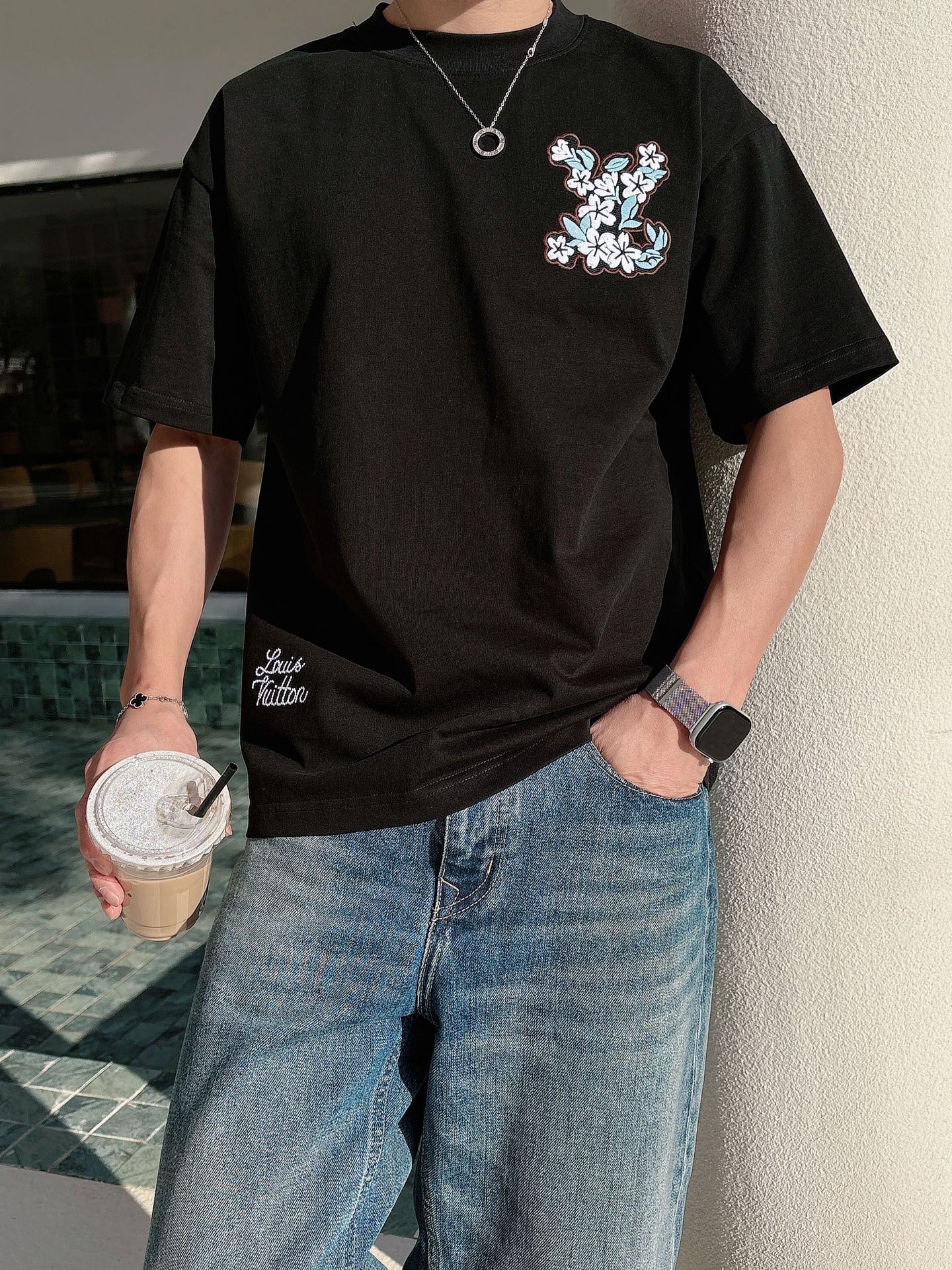 3d26a74d260b772bae33fd33be548898.jpg
