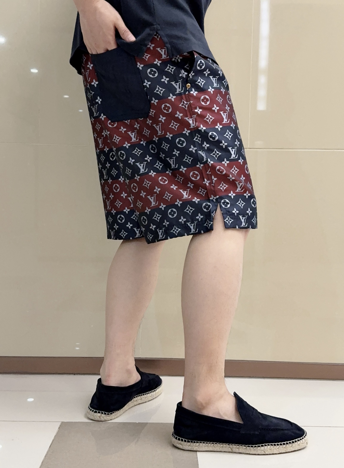 434410b5a09a99a6c9f48411e7b1872f.jpg