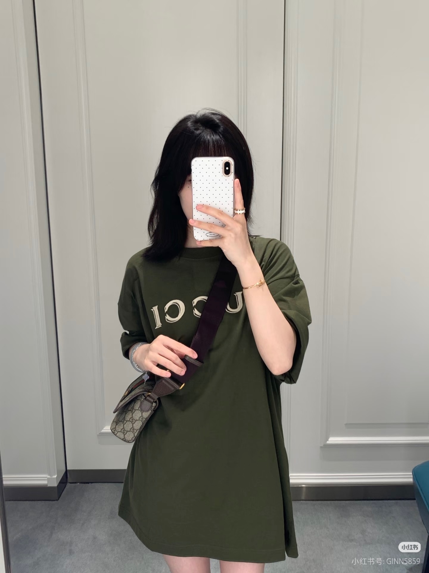 5e966a90cf0e45feb2252a1ce5099cb6.jpg