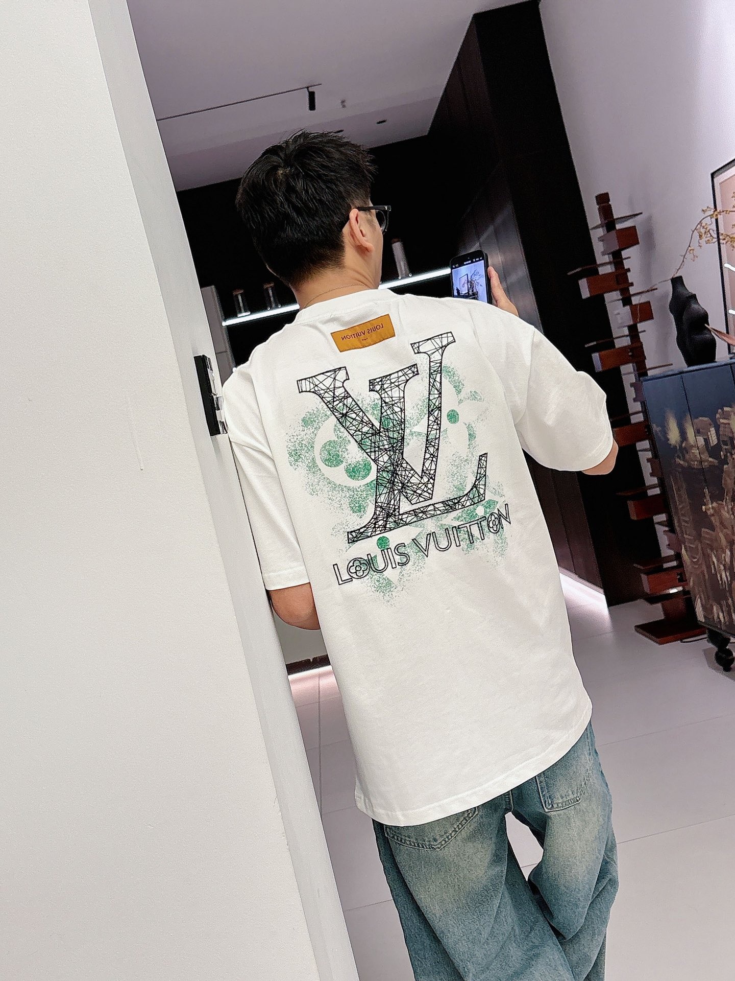 976ec9894c576bf3ad67e41d5d2ce065.jpg