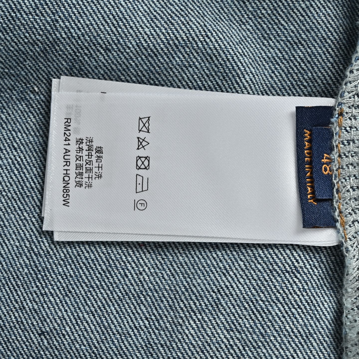 bdc688c8d5979705c66ef2ffc19e795b.jpg