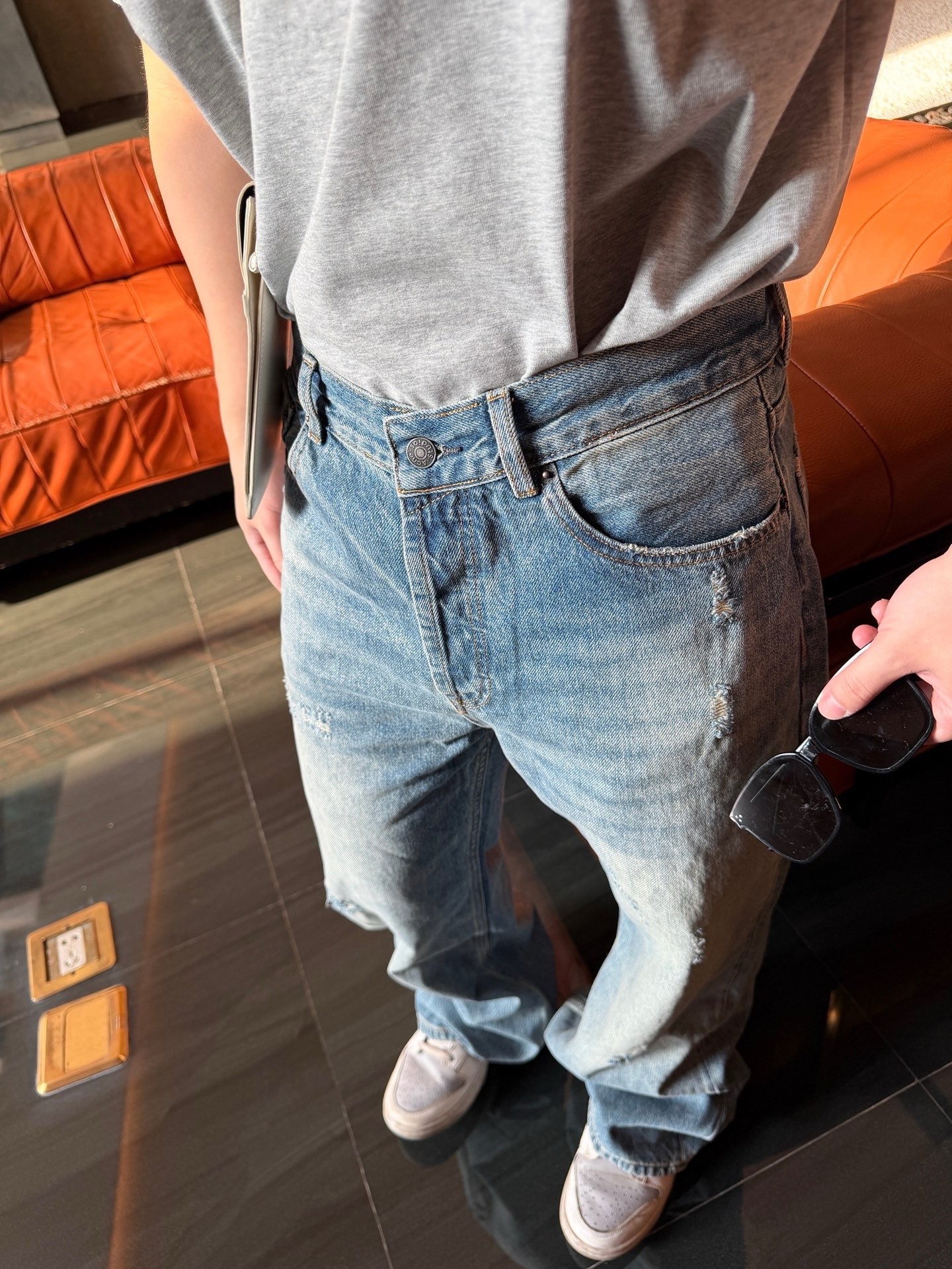 f7d925415b59eb0abe649877ad17e61f.jpg