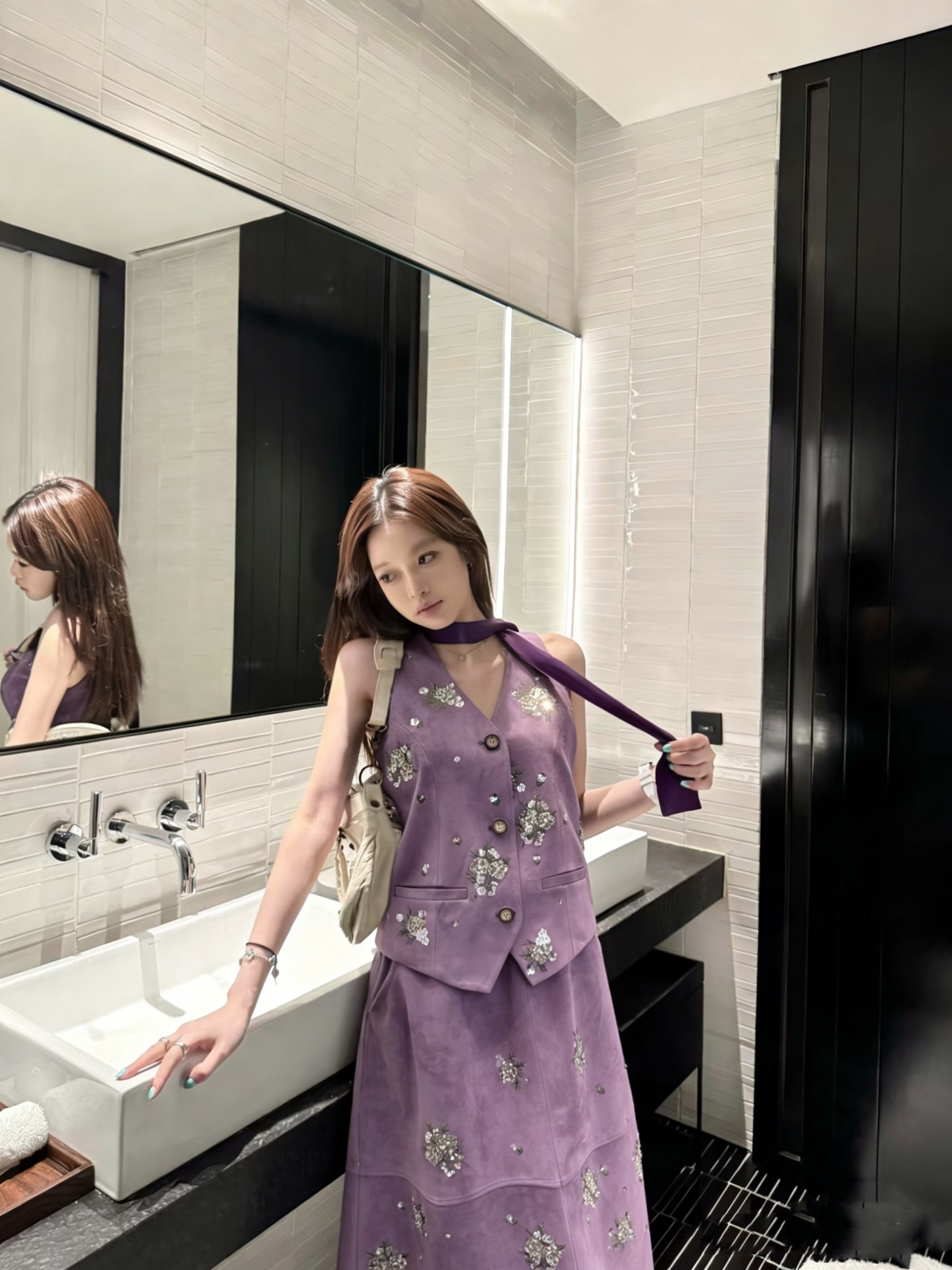 27f83835e96a625f1bf25764a8fc786a.jpg