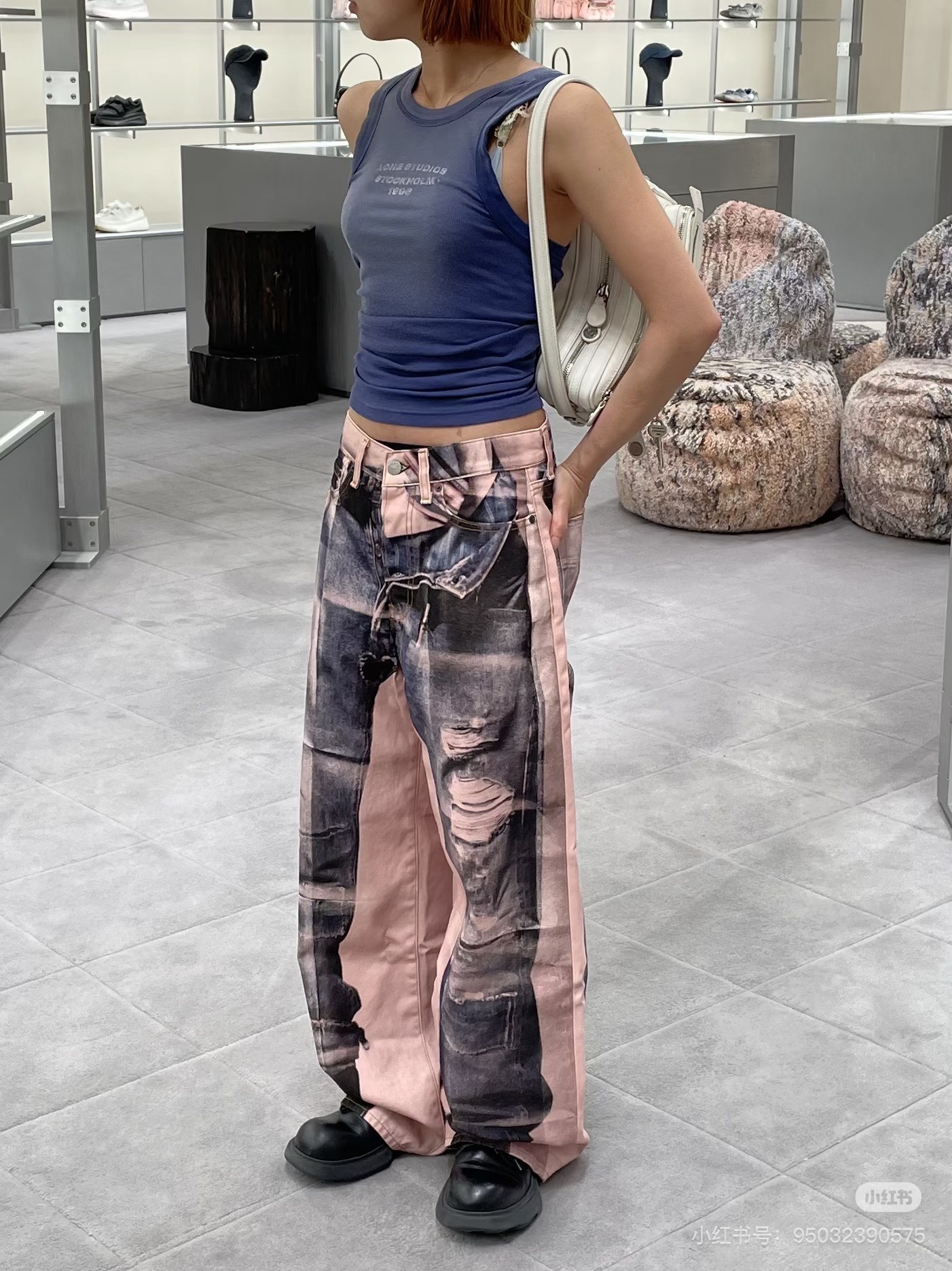 3310d19de6a3bab683c7b7fba97fc9c0.jpg