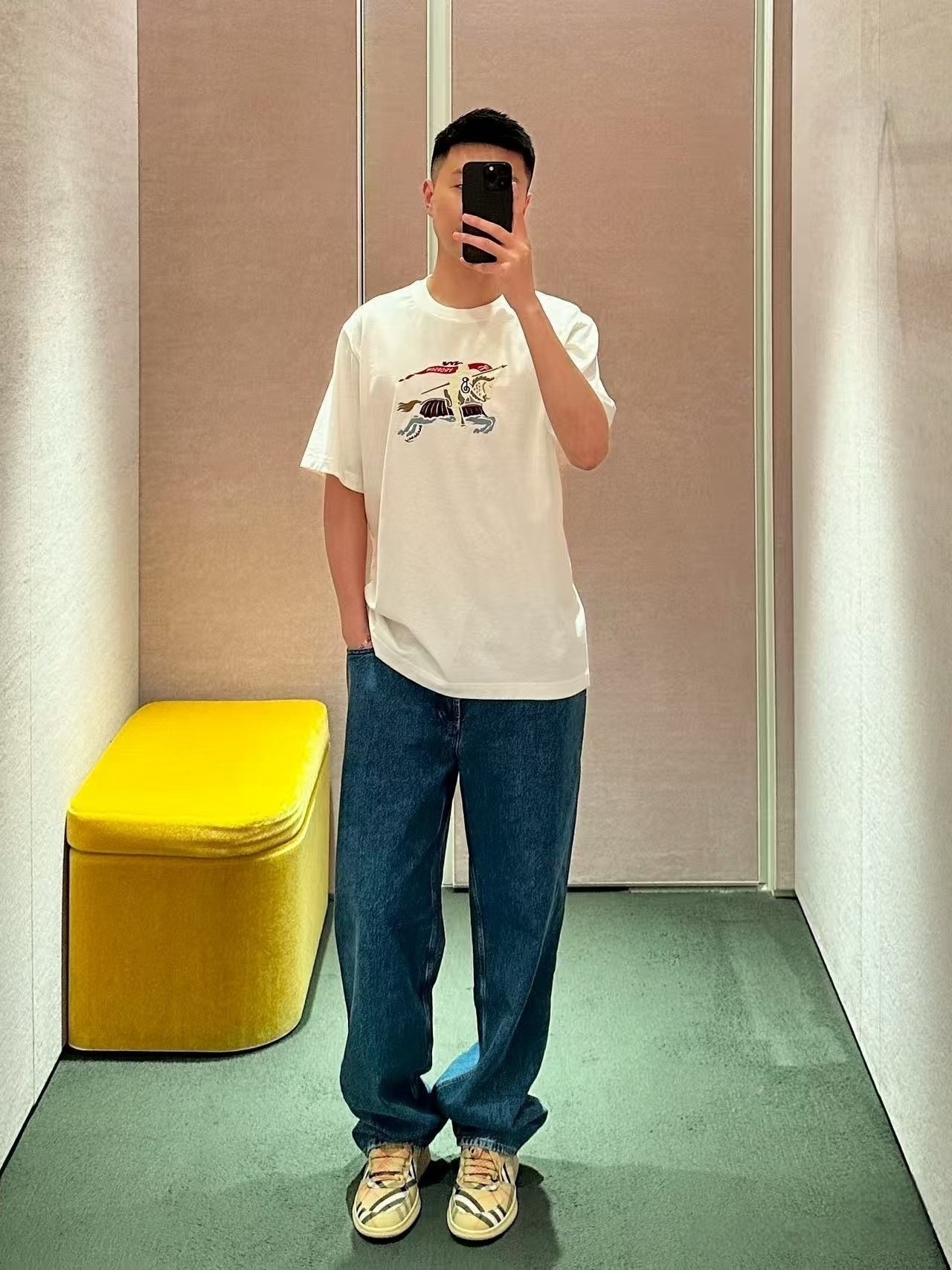 3dad1e7efc0a8211ccfda4beb09e144e.jpg