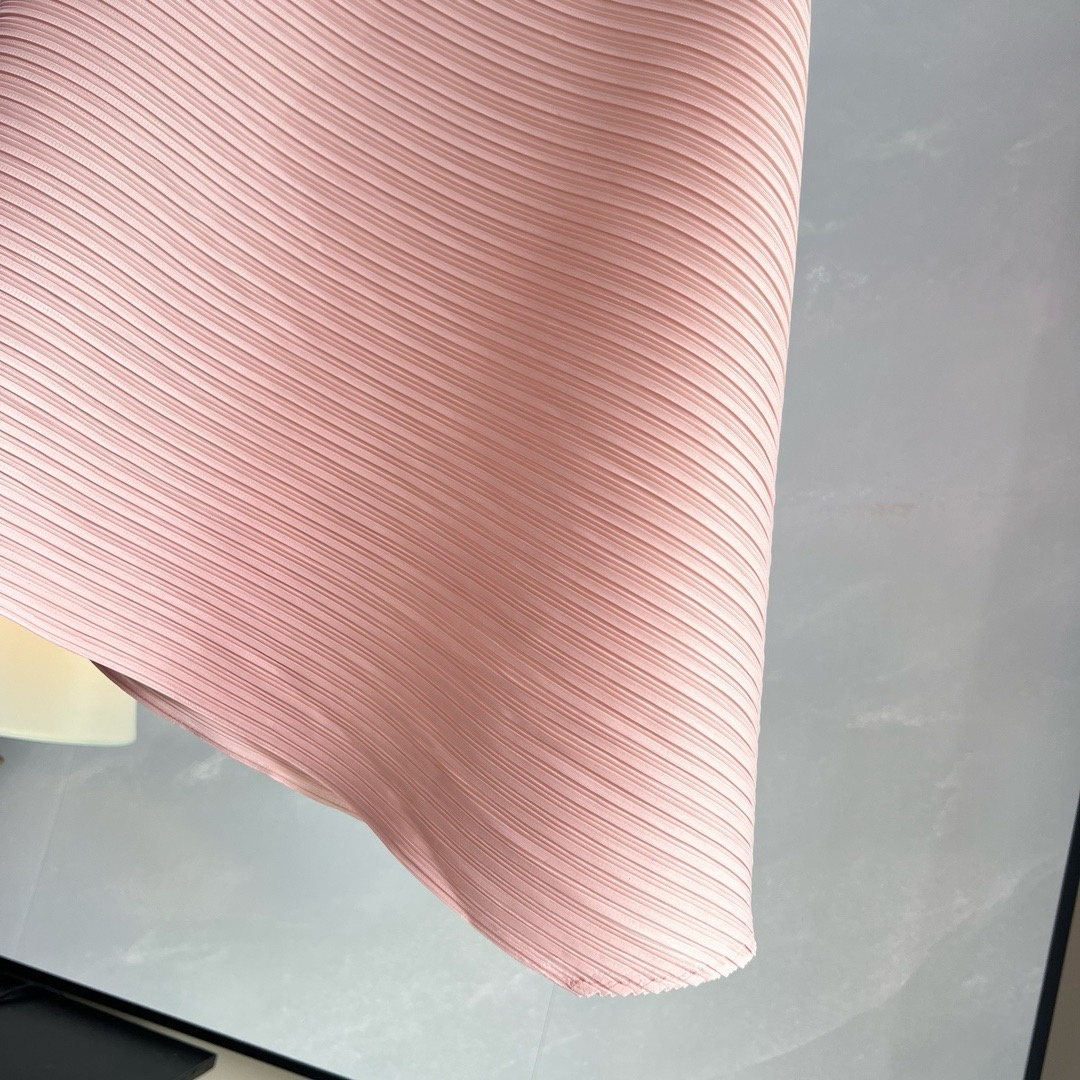 76dd2b39704010d8f5e02f5deb8b5e51.jpg