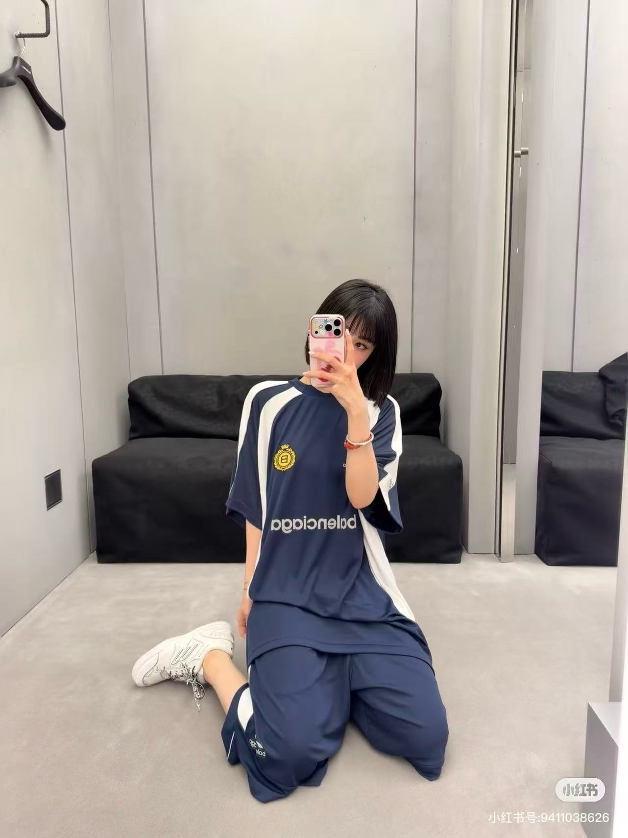 85d7f411884211b3e1aee394762d6a53.jpg