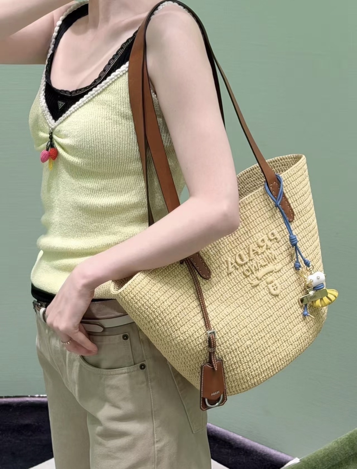 89ff3dd32f4c4cdf52cc2d699599776e.jpg