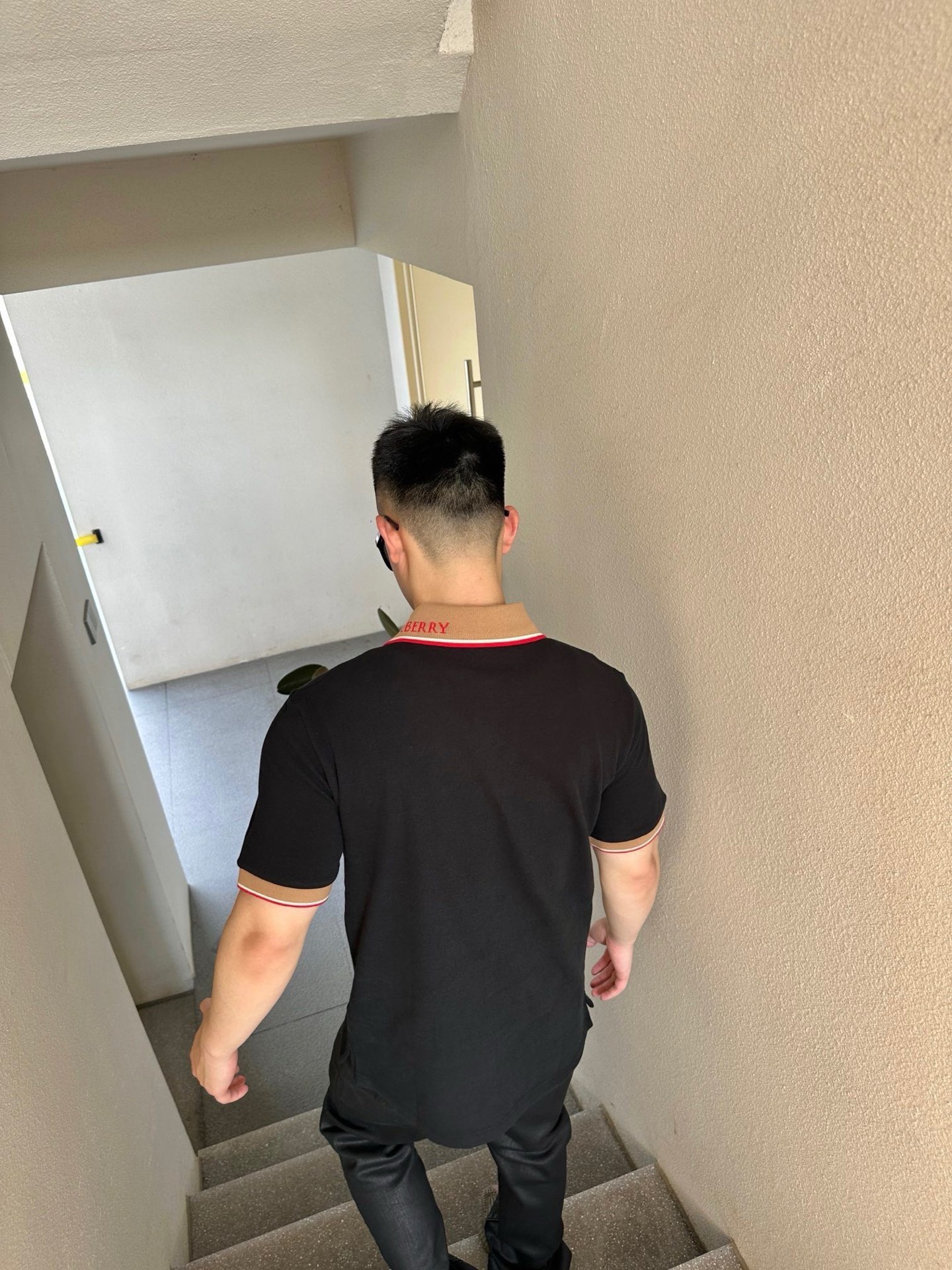 98933456f4f929b3984674f01bd6dd31.jpg