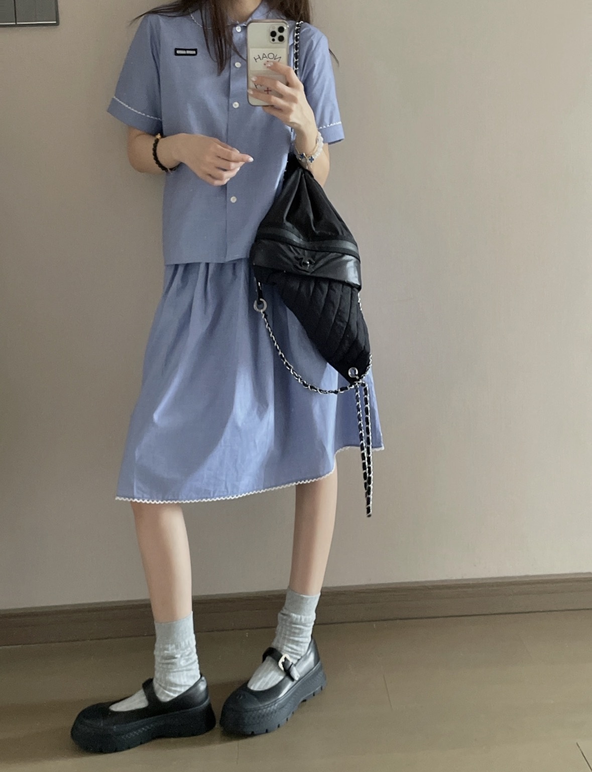 b798d328de2d2f2a3f3812ab943bddf4.jpg