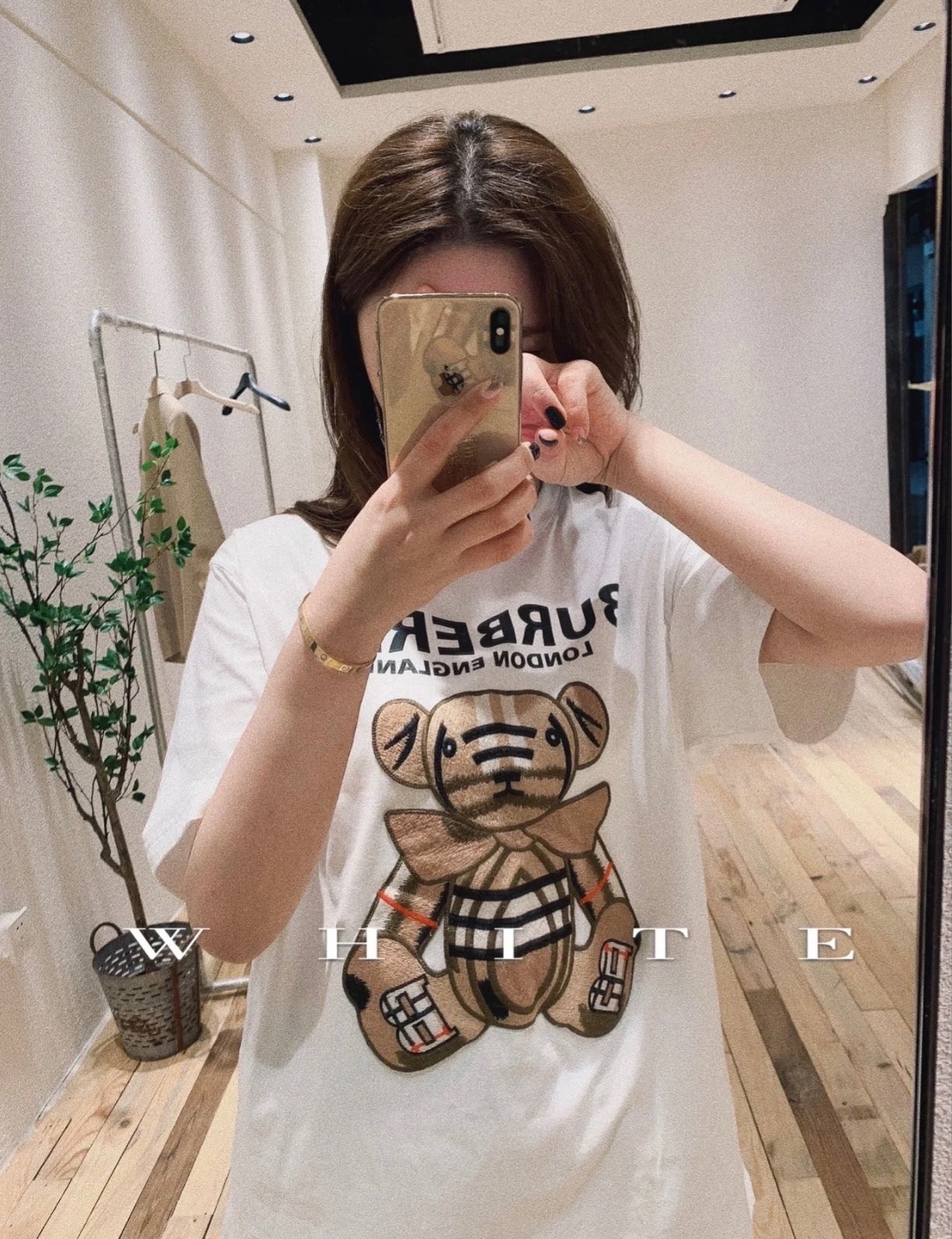 be68be29790c077bf135db046464ebee.jpg