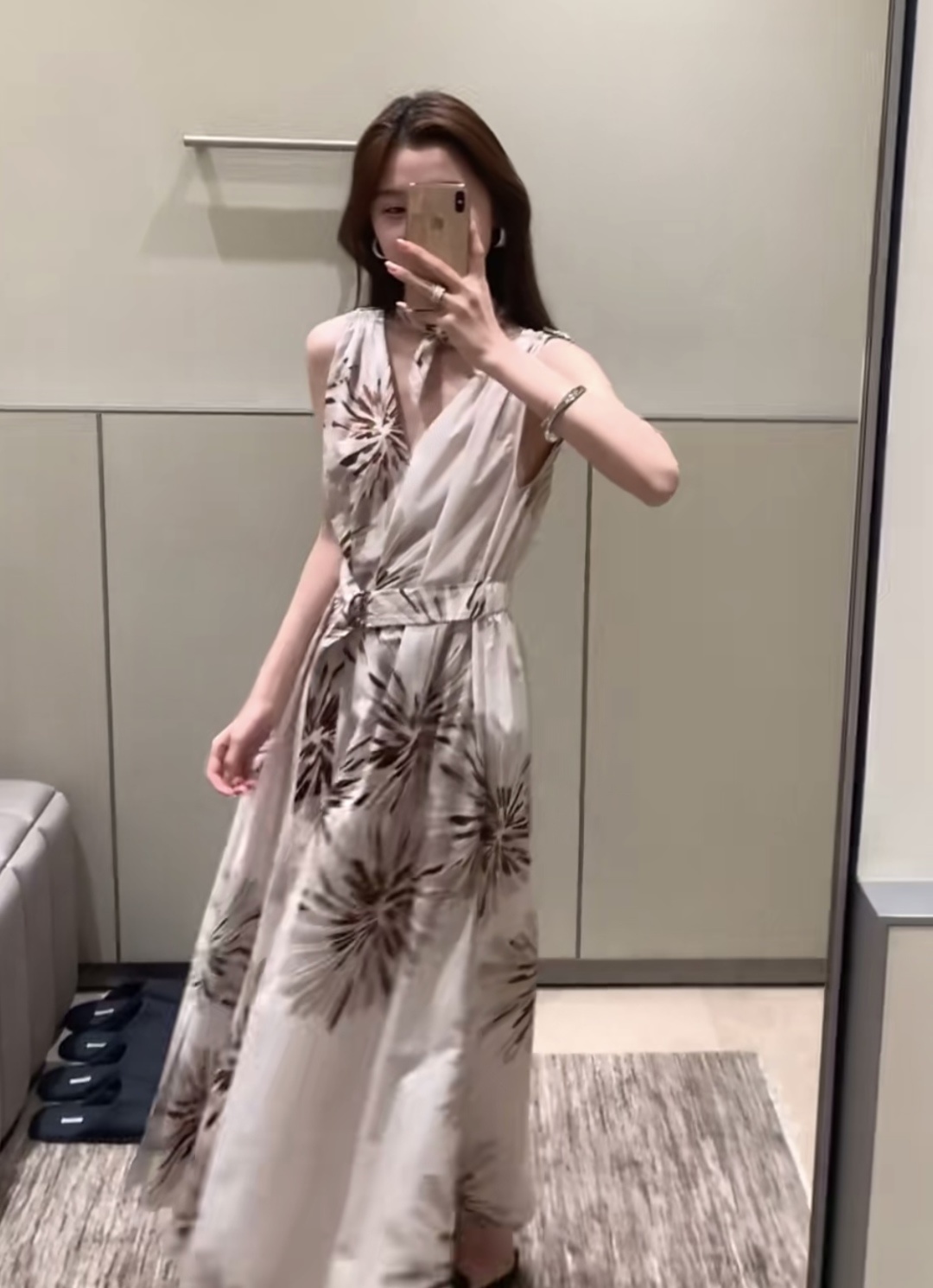 c2dd829f28d3fb9ac67c7fd8c7137757.jpg