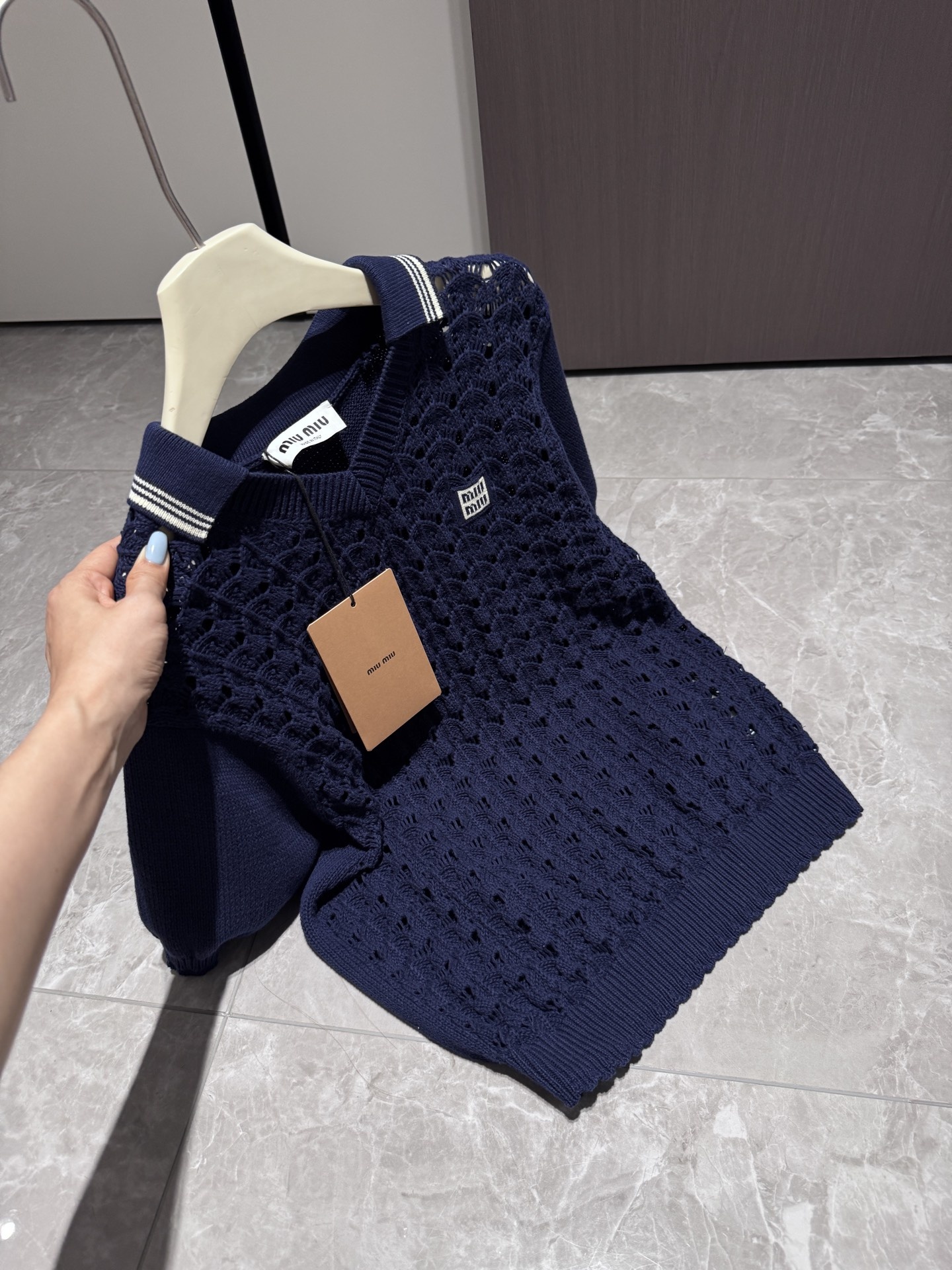 d2b8b7b226f449fe38646abeca0c81d4.jpg