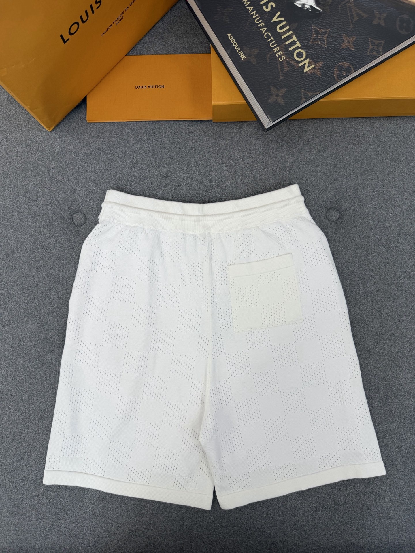 2a350a7b70a48fa1ece69a25f2815261.jpg