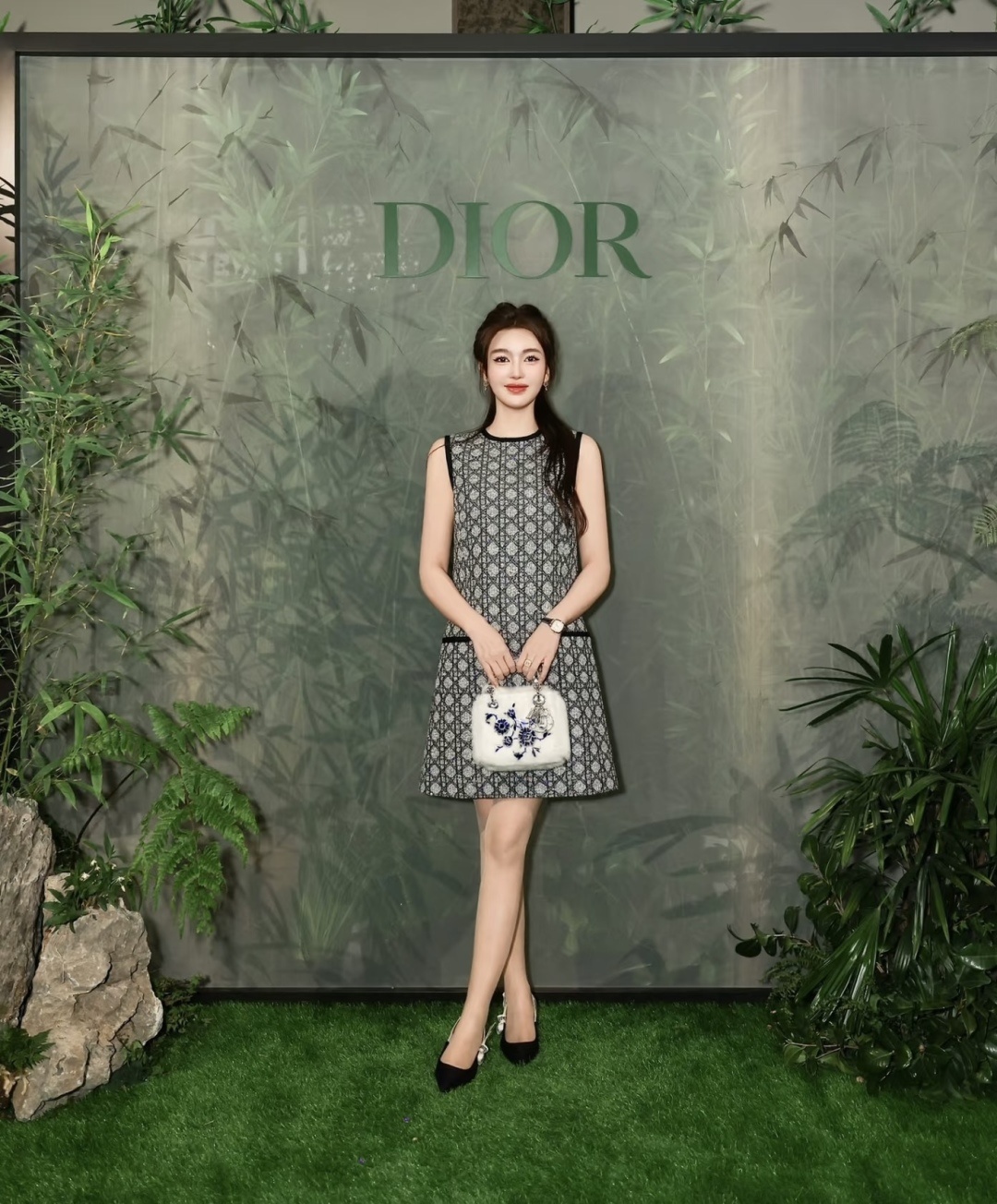 6d869410ad9cc957bf72377fa87eb791.jpg