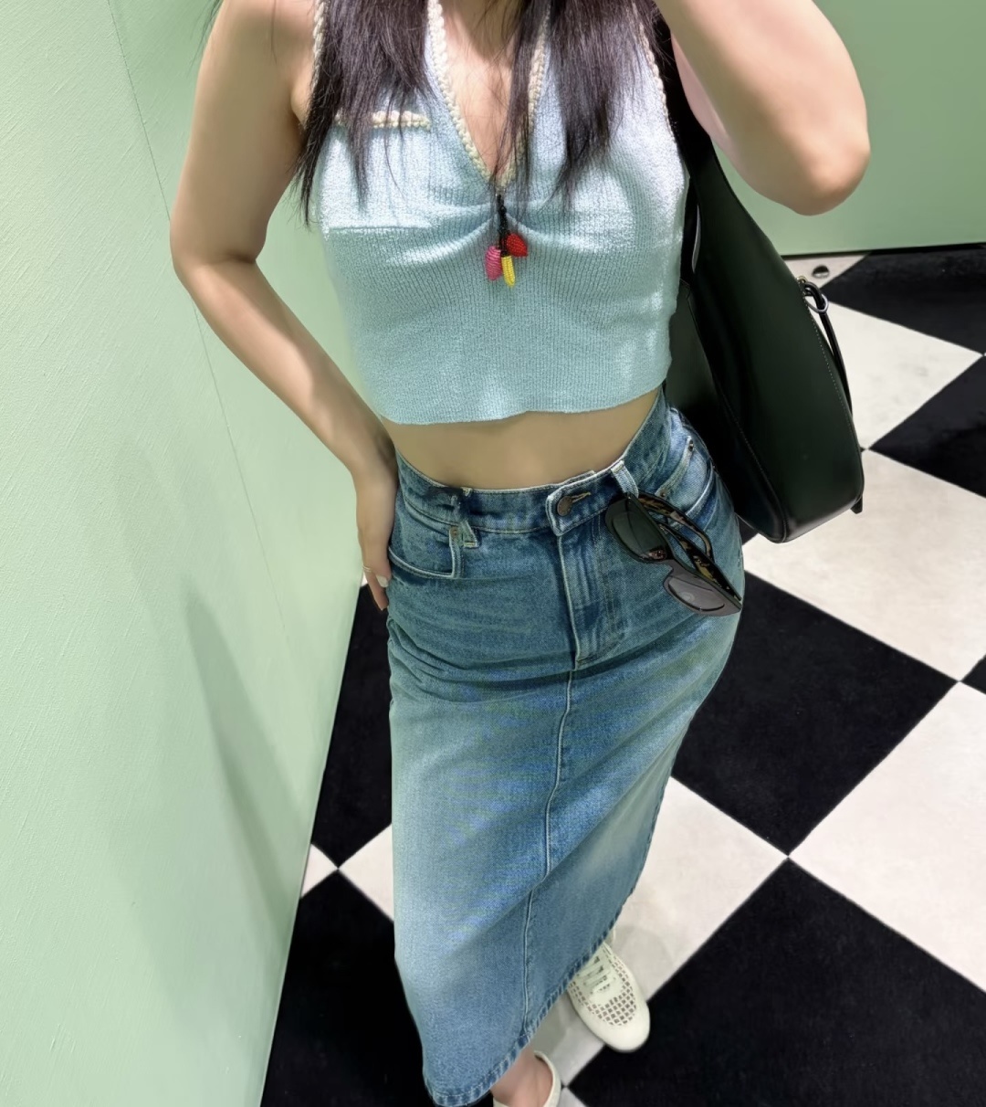 8be28752ce02813fcefae3e14c8b1b0a.jpg