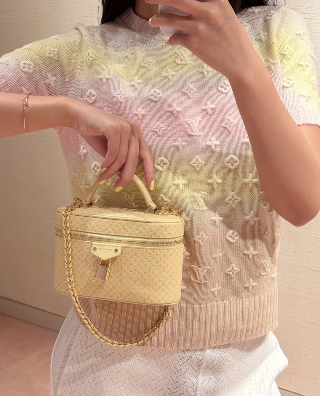 8e977b9004a64beba2cc9f859bb4a214.jpg