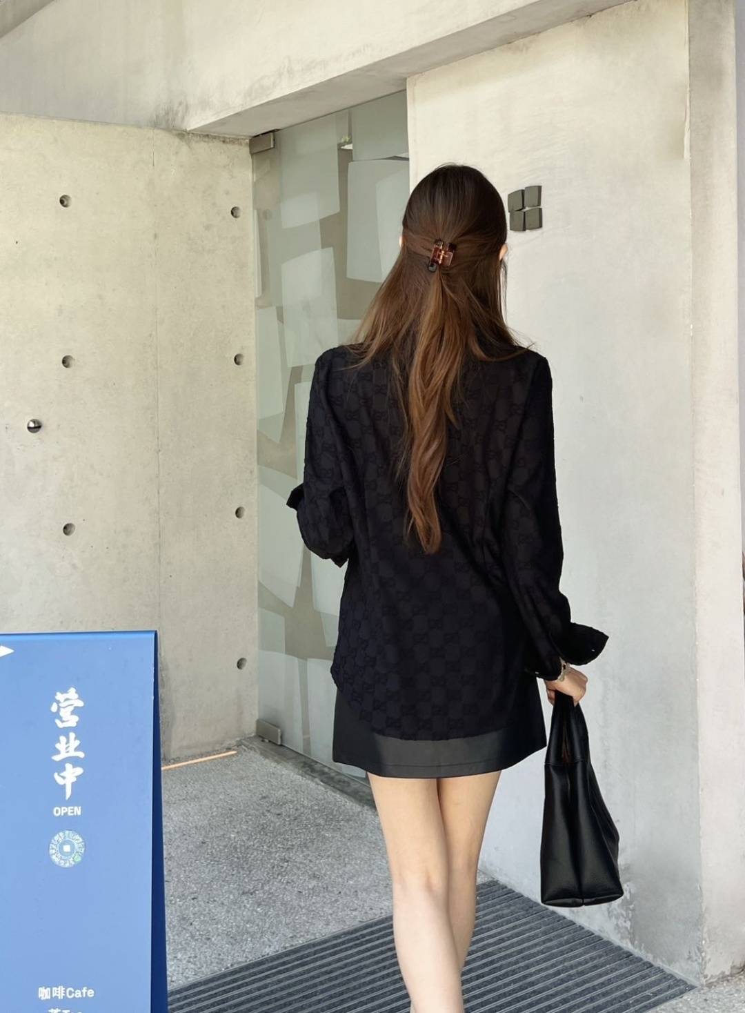 9613f6a9d5a1aa3ea3f1efed6bbb0c80.jpg