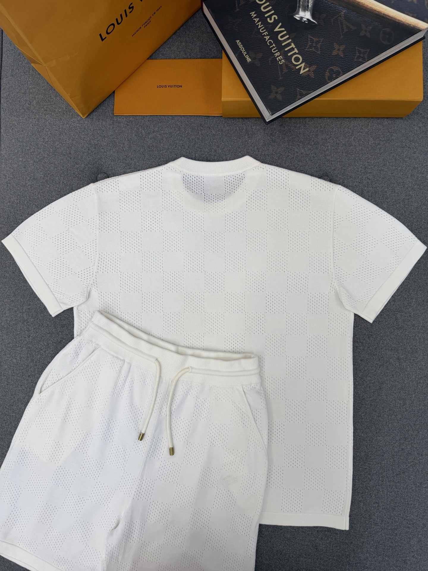 ca4d327abf2d92b61ab2d5242ca12150.jpg