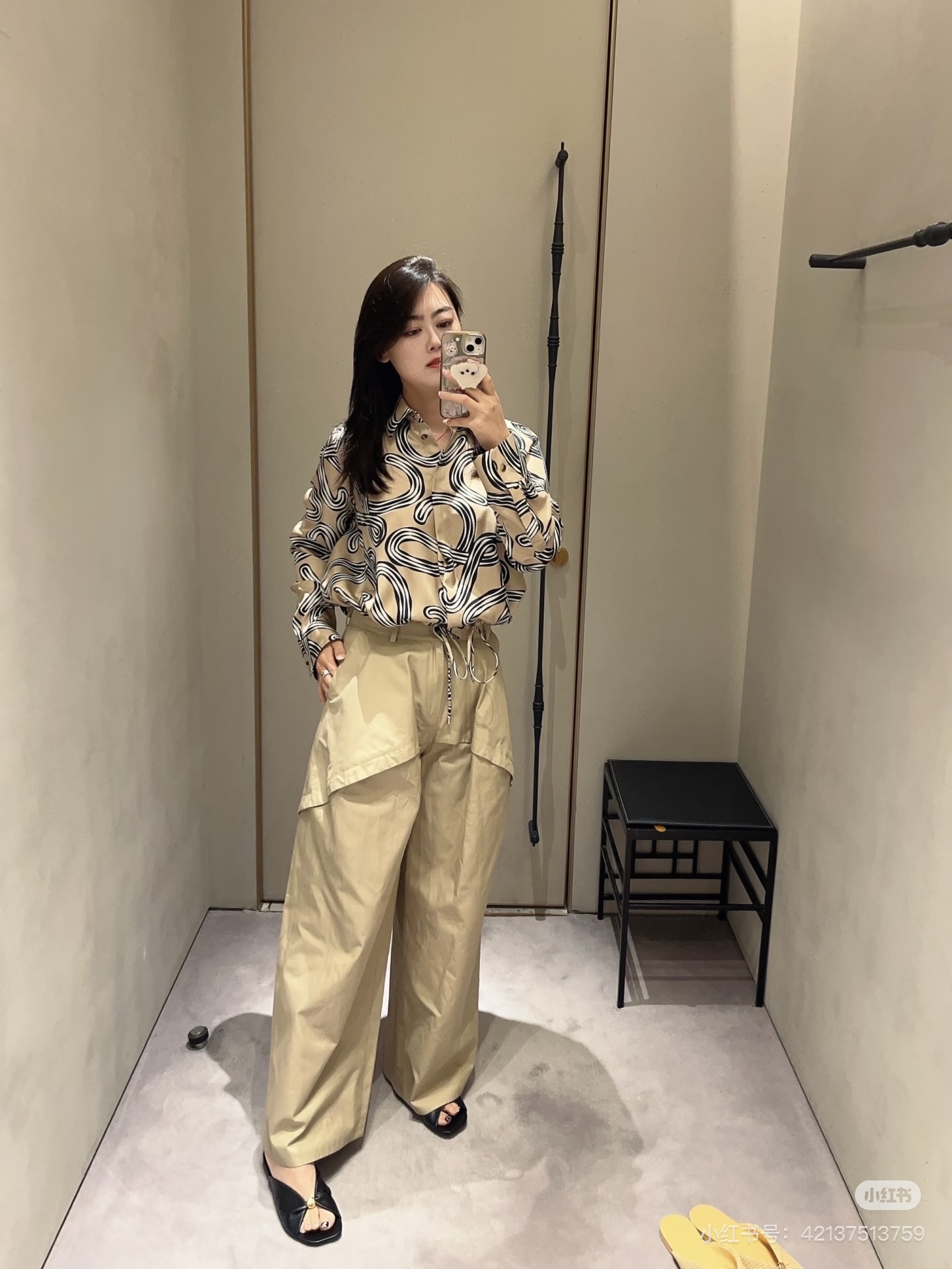f4a514697f2a45ff671a0e6f78b3c76a.jpg