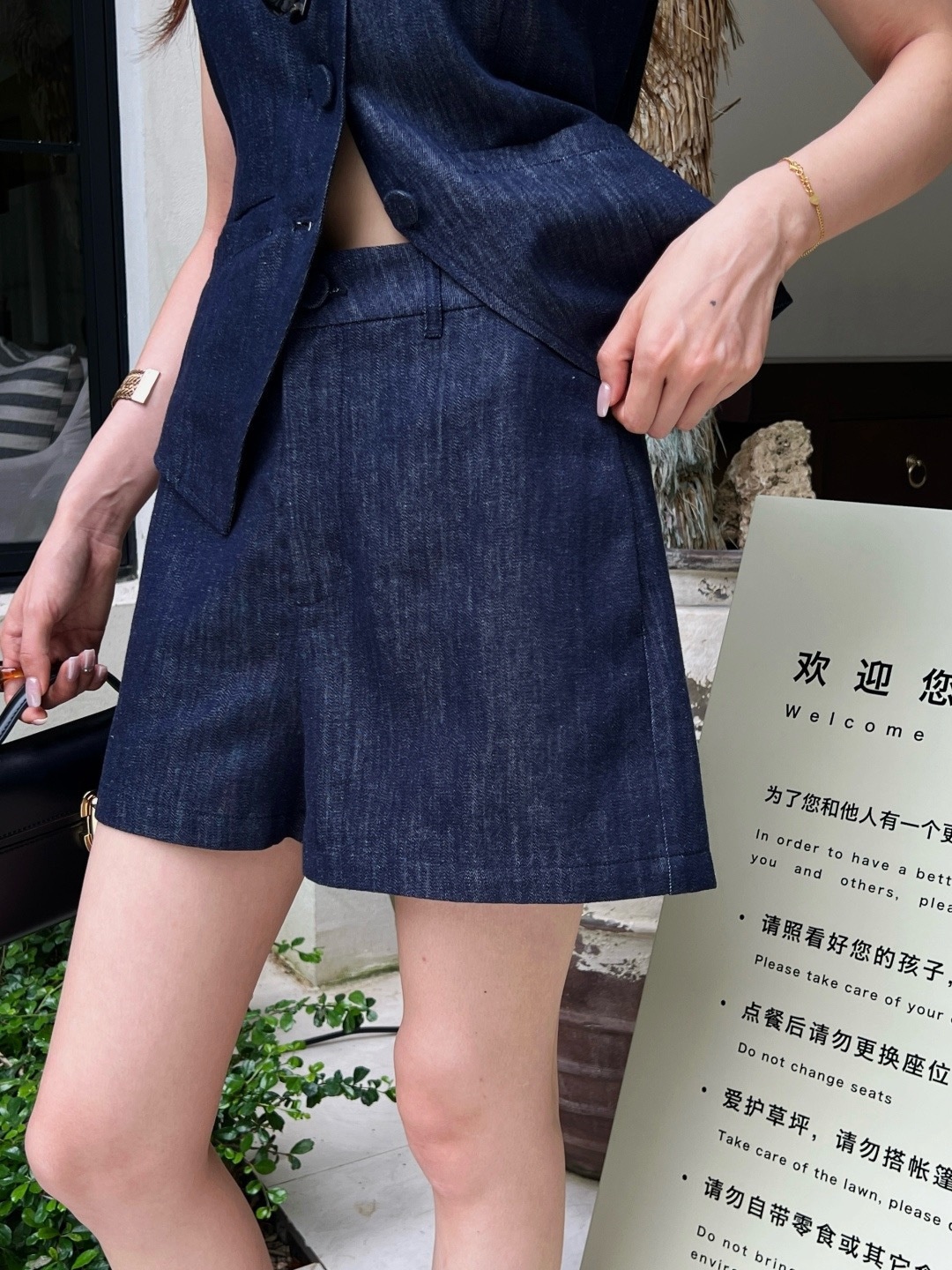 fe18fab609830a2fd6dd0d48e1543fe5.jpg