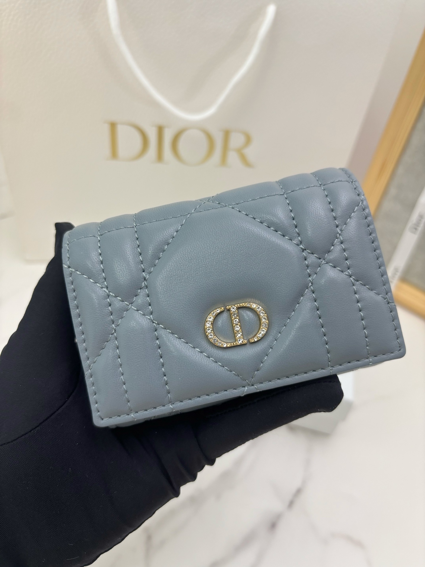 d4da08843669b1ec9d83fe4c6aaa0d7b.jpg