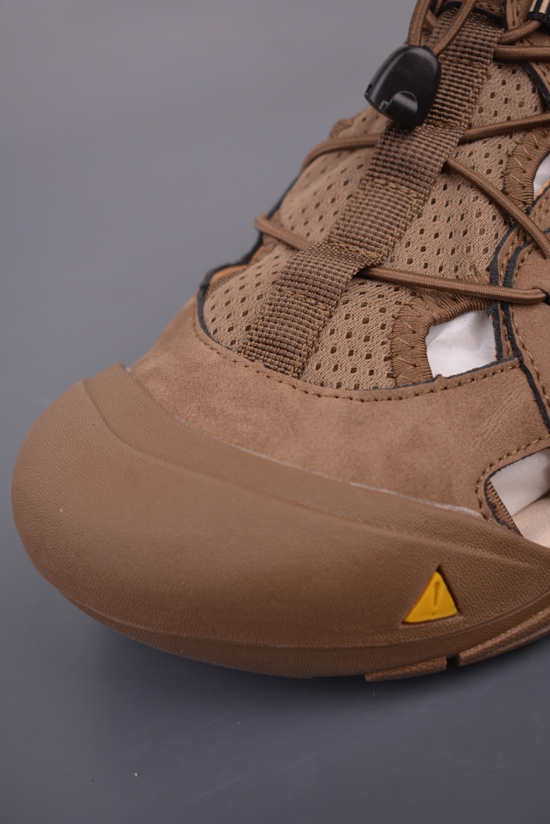 2b4385c8b1c74896f5a24144feb0df63.jpg