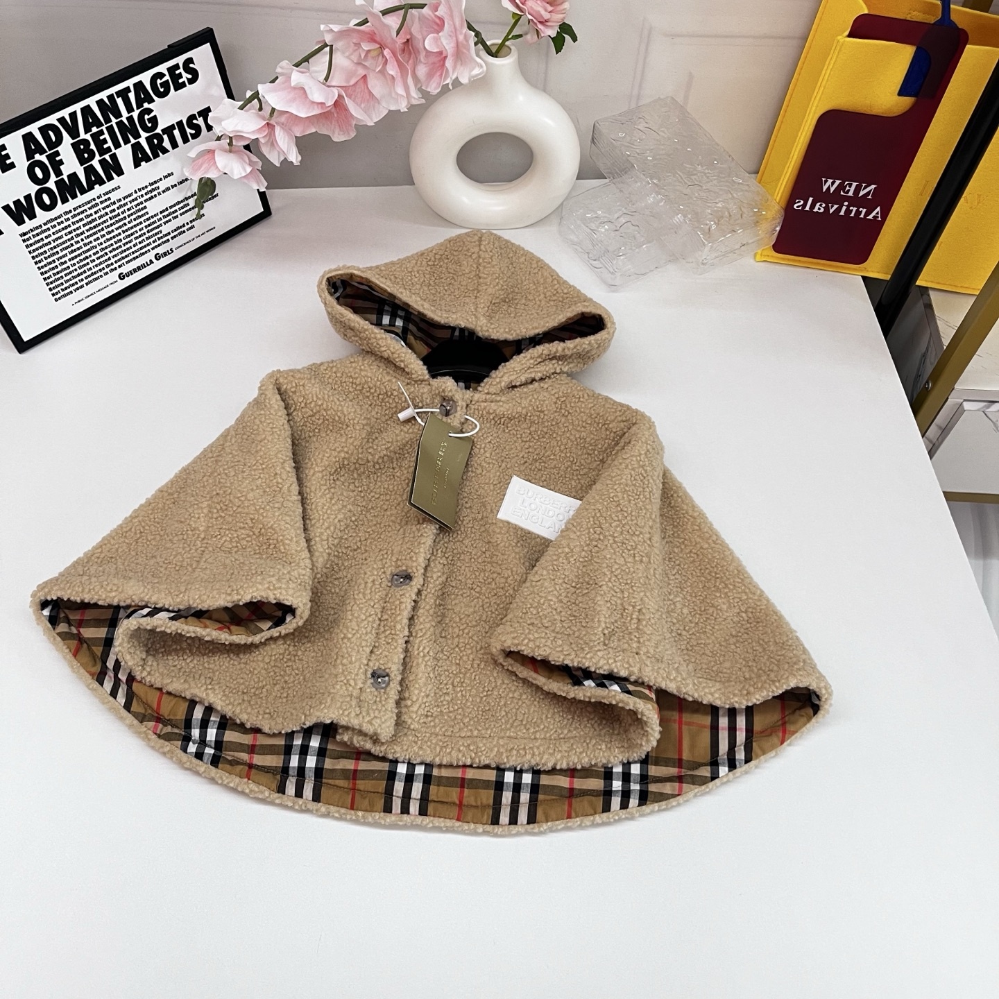 8571f473fc7cb3b32a5c27b9fda9b168.jpg