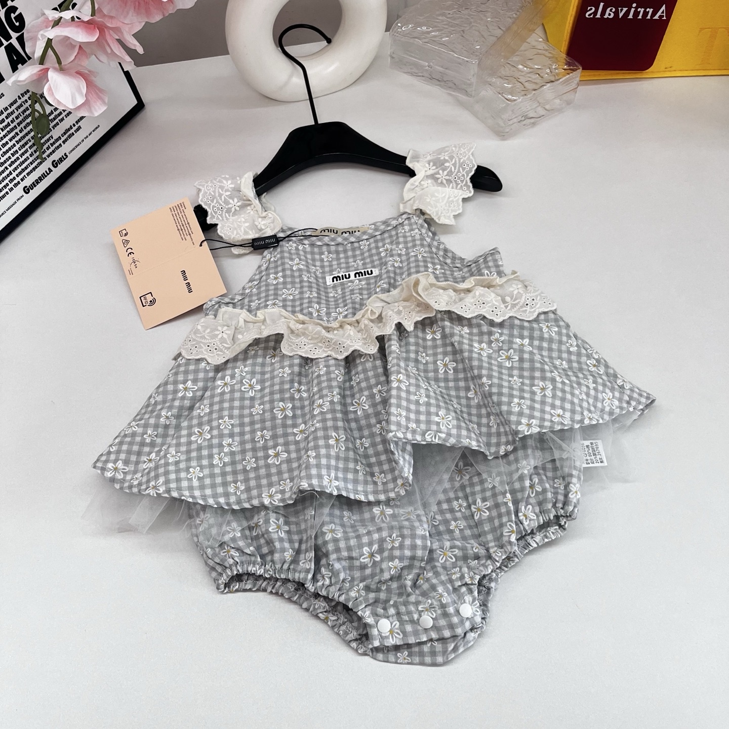8db010a4ffd8496cdff005c82ace8265.jpg