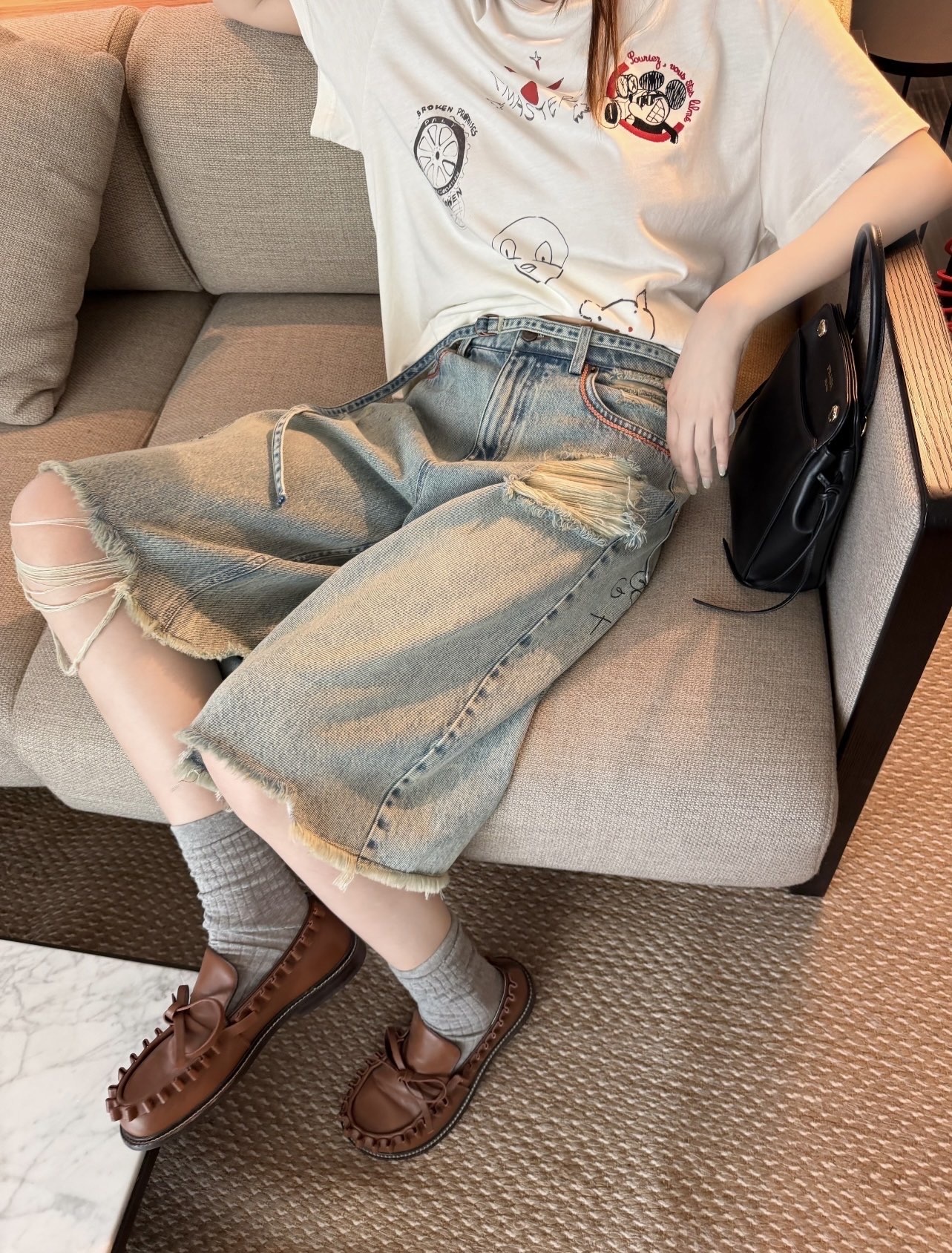 c5957d781f7a76d2316b15aab8ce7333.jpg