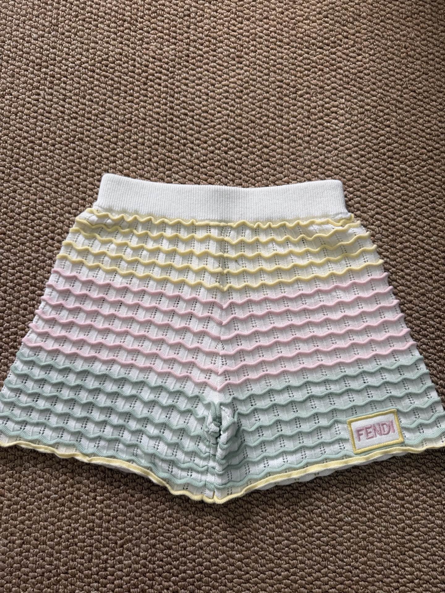 d43ff8ff1e86f4ab930916517ea1fb60.jpg
