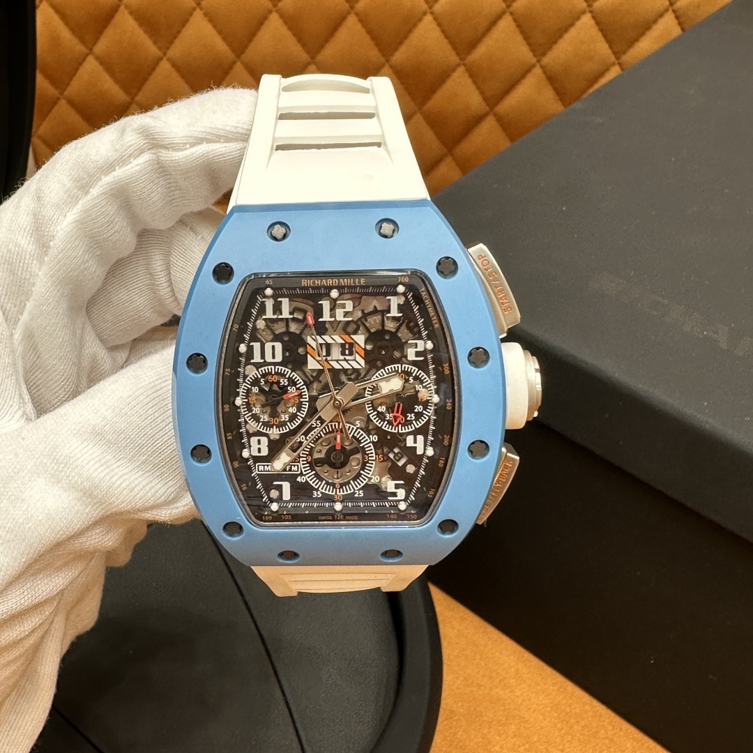 7b4f29fd650b41c6db3625fdb8825bd4.jpg