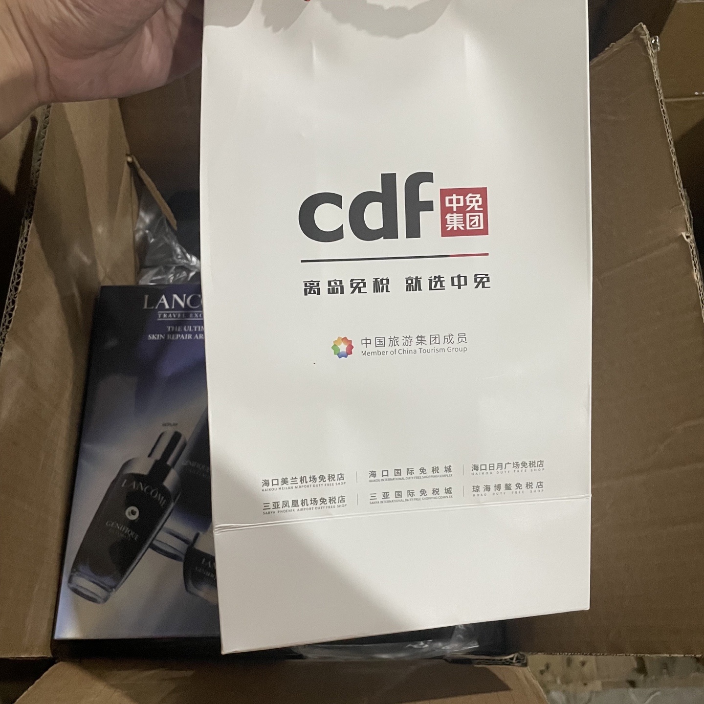 df53b805028bda96504a0817c48ddfb8.jpg