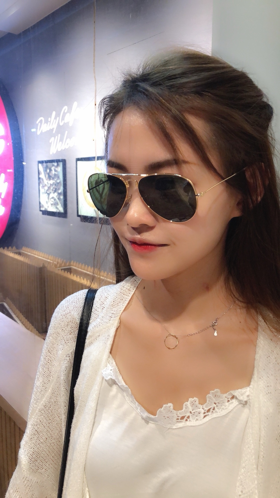 6a640759df78fef34071ba5fee4dc3b0.jpg