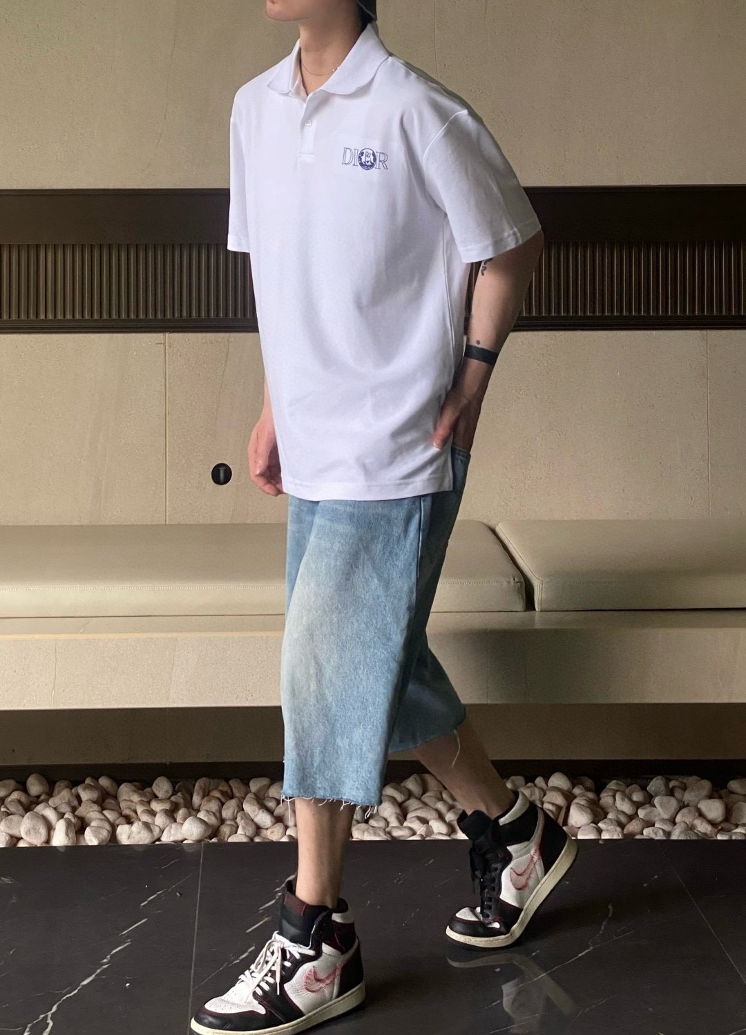 a0f2094d1b00840978398fed73ee2e0f.jpg