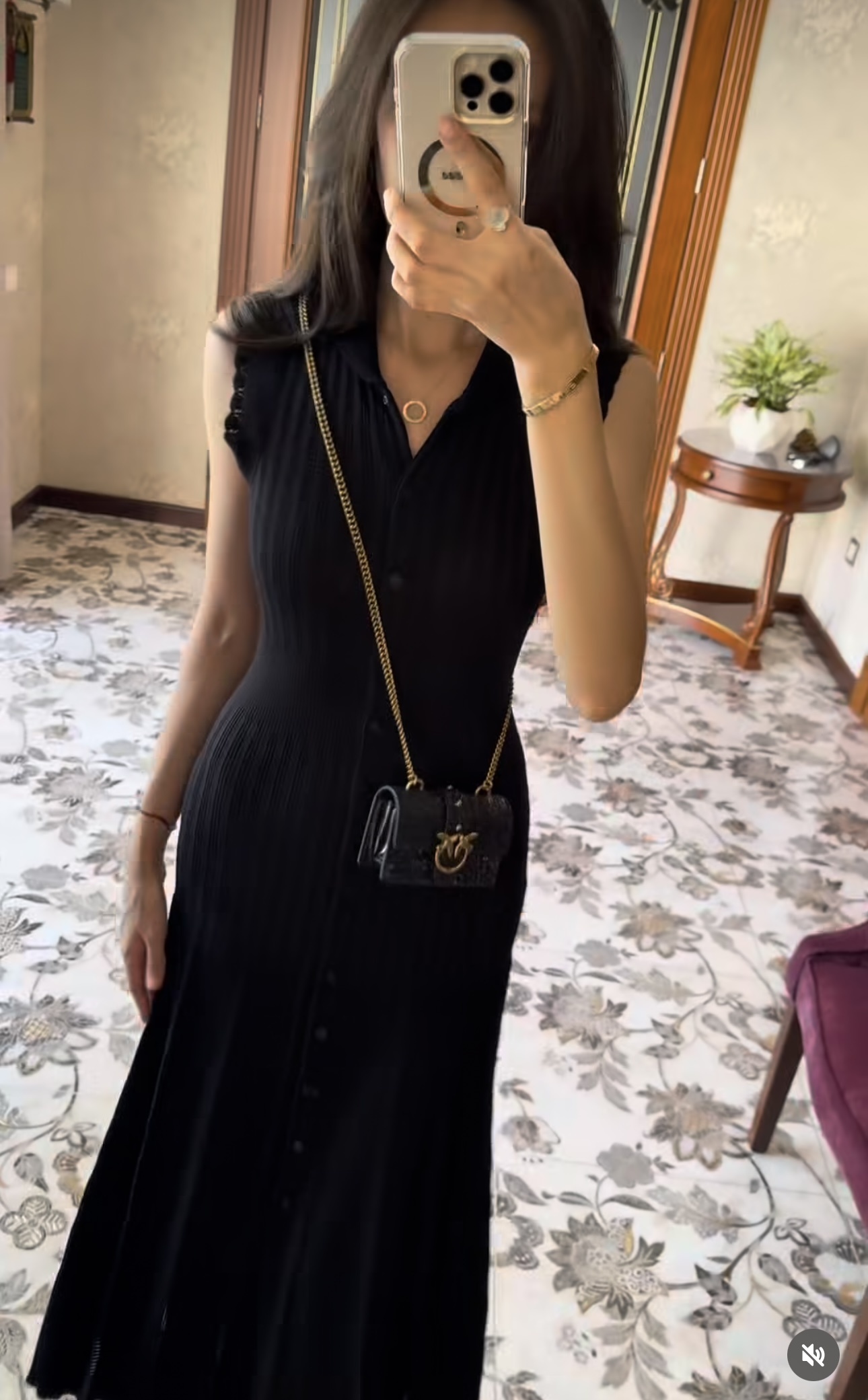 b9b0ff7bda9968bb926cc3ced662c940.jpg