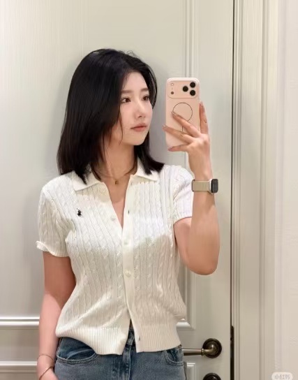 01b4648a5d6f6f6a42761b4780e63f4b.jpg