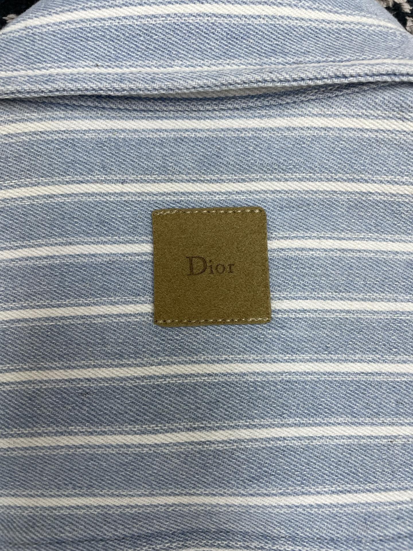 15dff52f80ca6d12f317a9e344a17e00.jpg