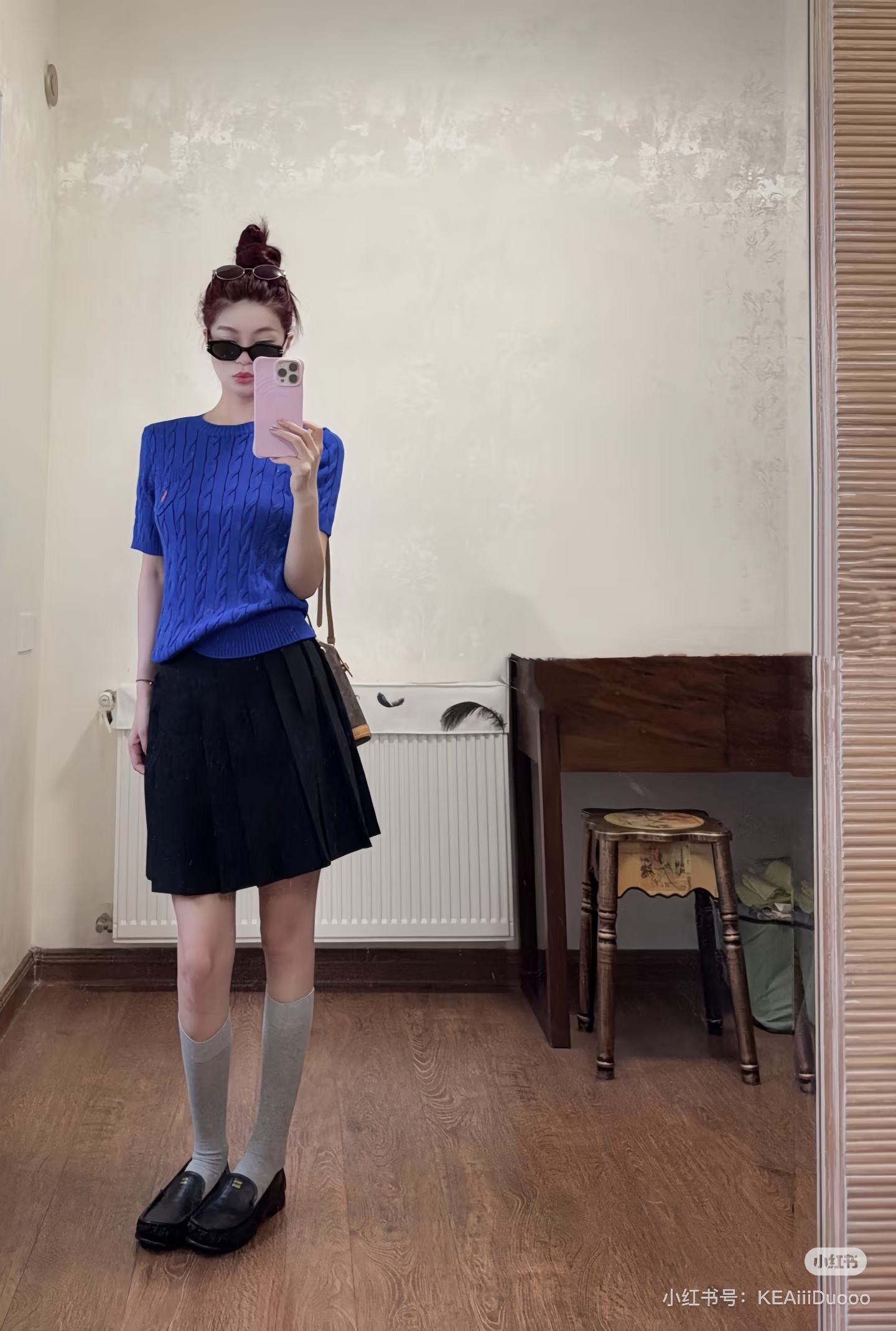 2d441f101322af3e0be854346dae1e6a.jpg
