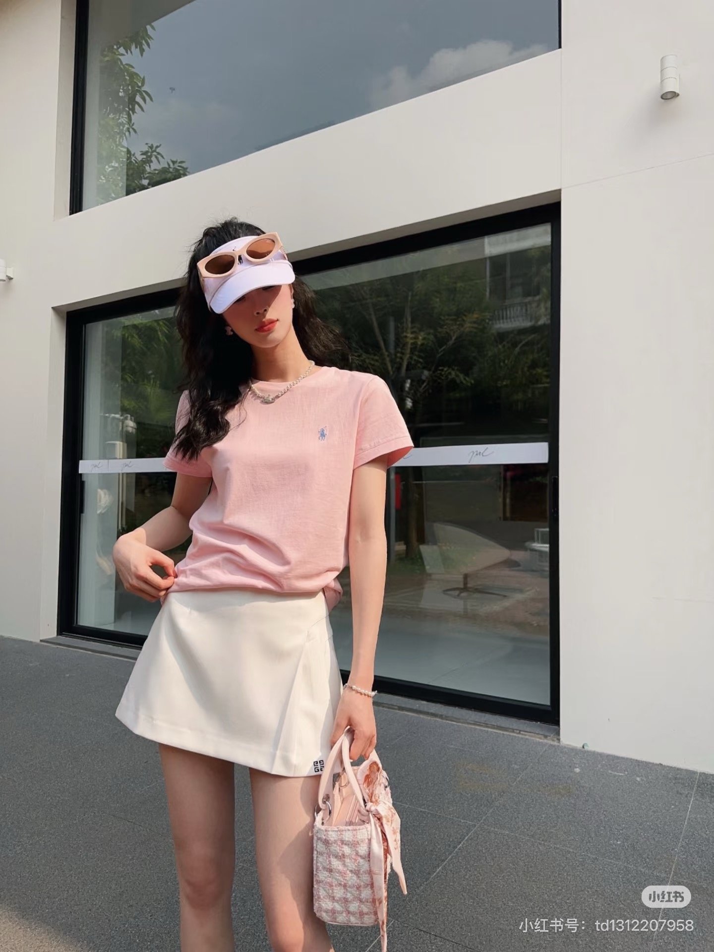 35a906e81aaf3e2074f9ff1abb5d117e.jpg