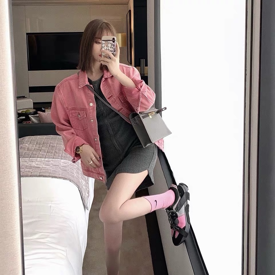 717db14d75f9b759d3e8cc992c38ea54.jpg