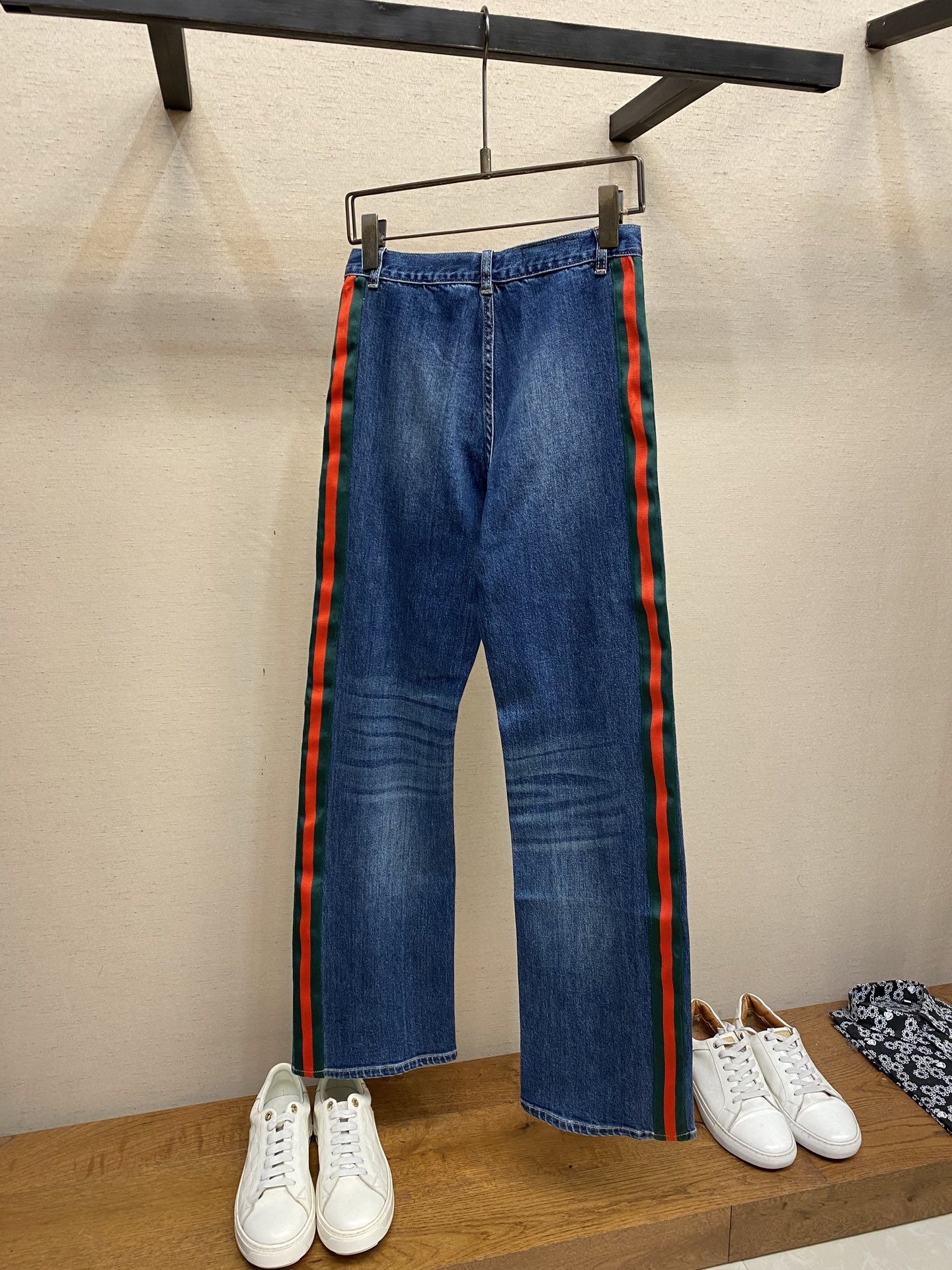 ae73bfbd072bf0ecb3763ab9a63ef9c0.jpg