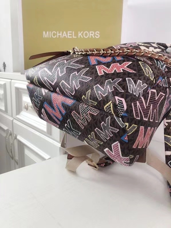 bf2800722e95d37ae57f34d1f58d2892.jpg