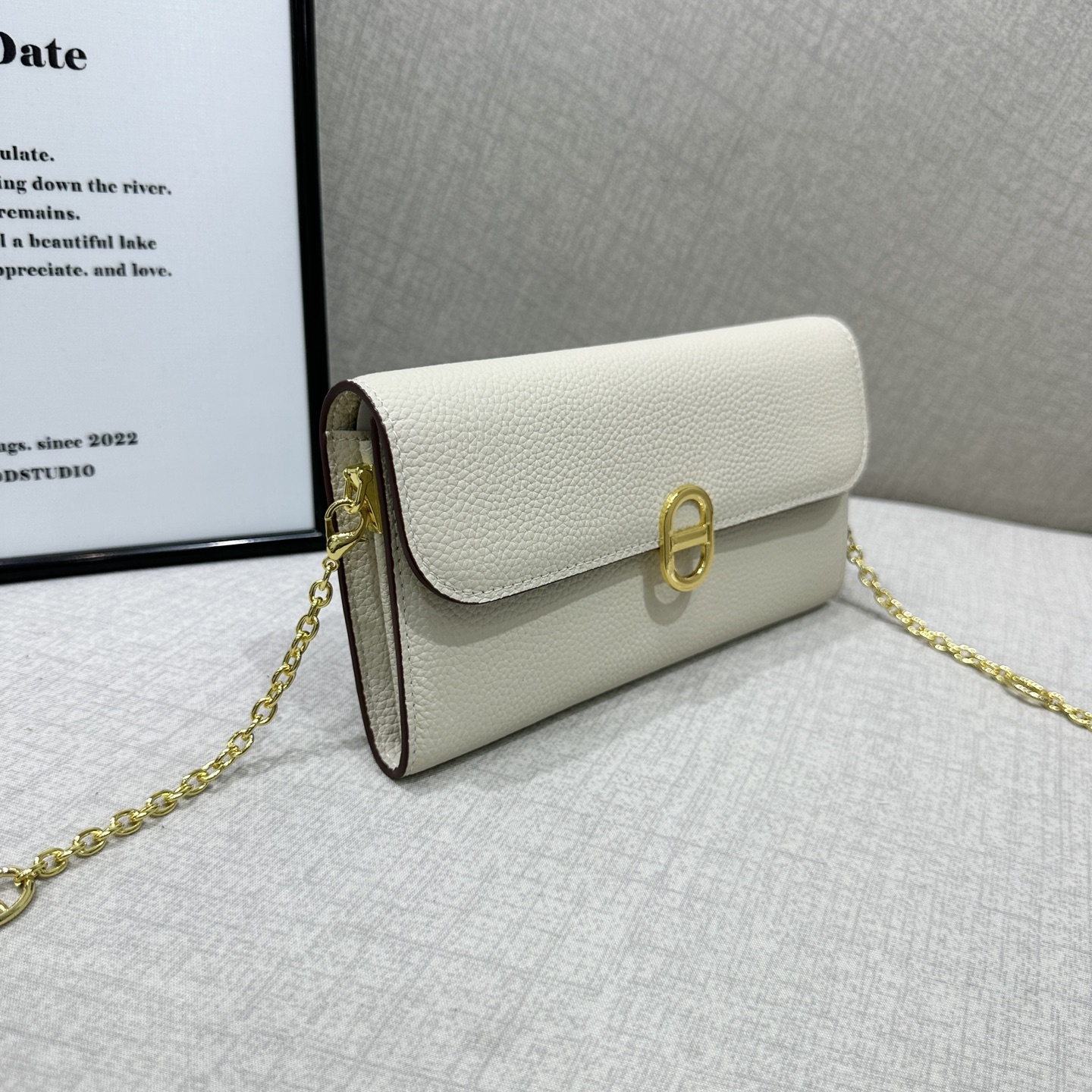db527628d218bafe626b3954efd1e5b0.jpg