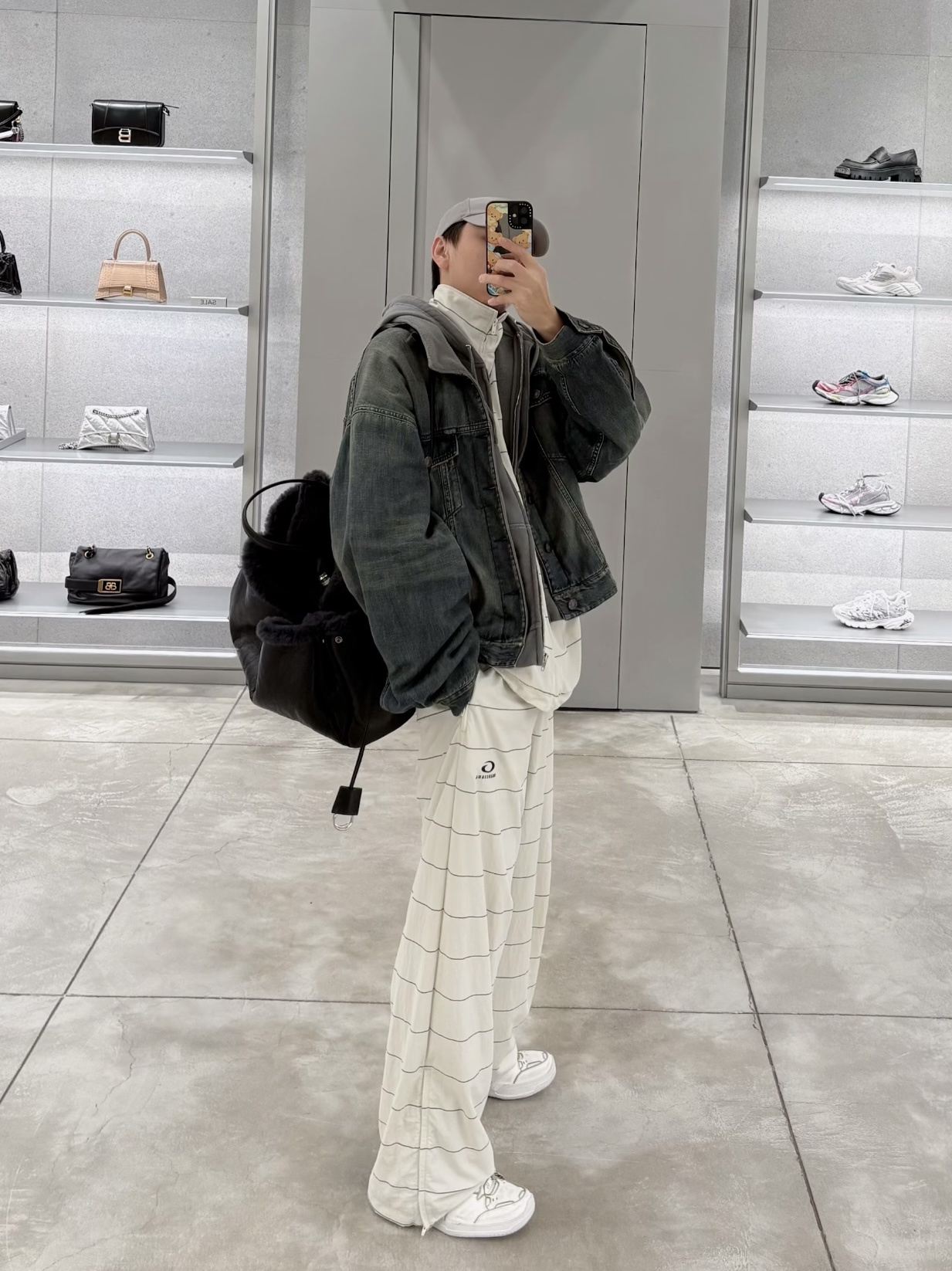 e64a0170b42c8f1da3c4cff8f2893ab8.jpg