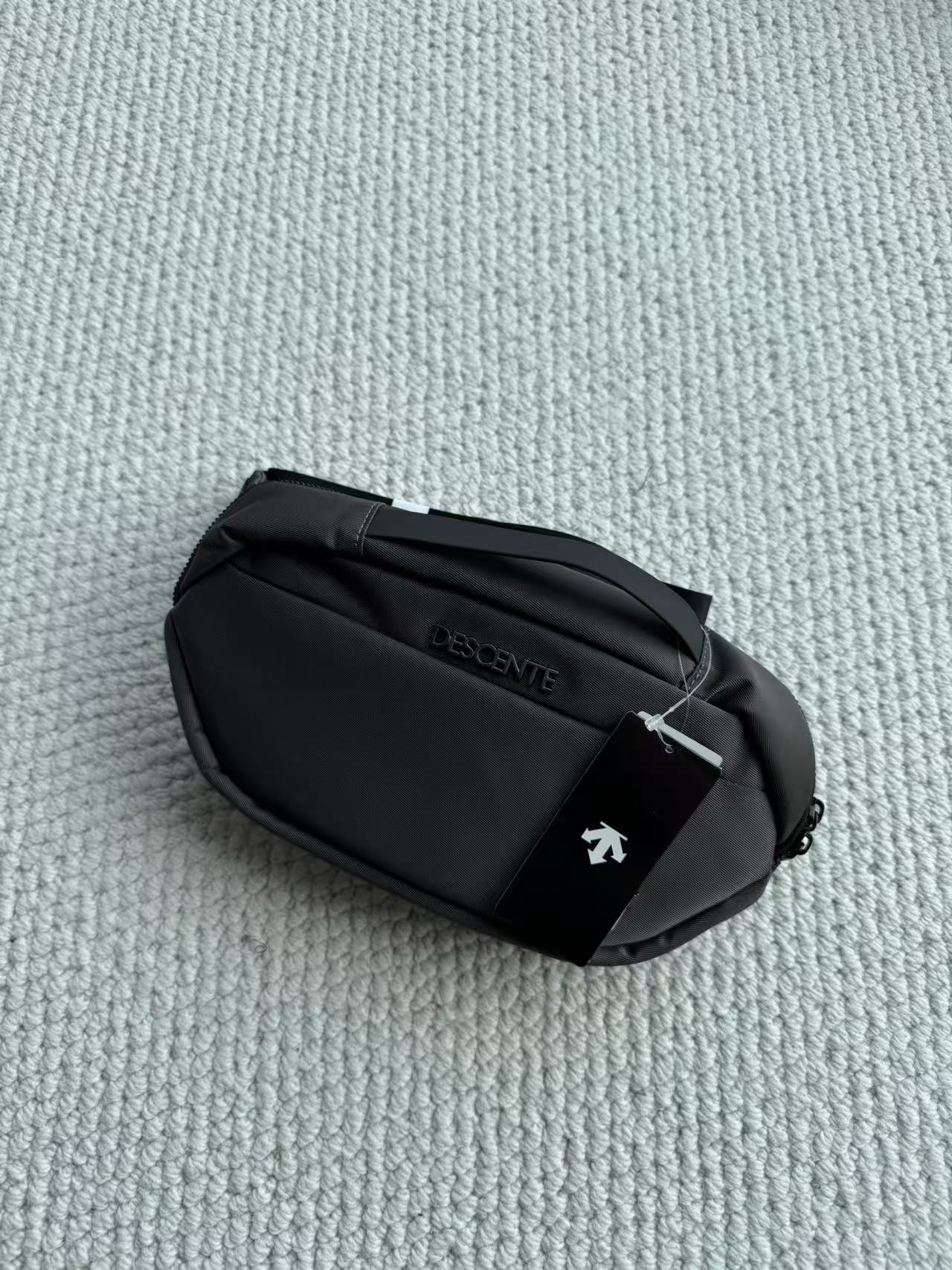 4026f8ae1aa8d900a6a87182f7da55e2.jpg