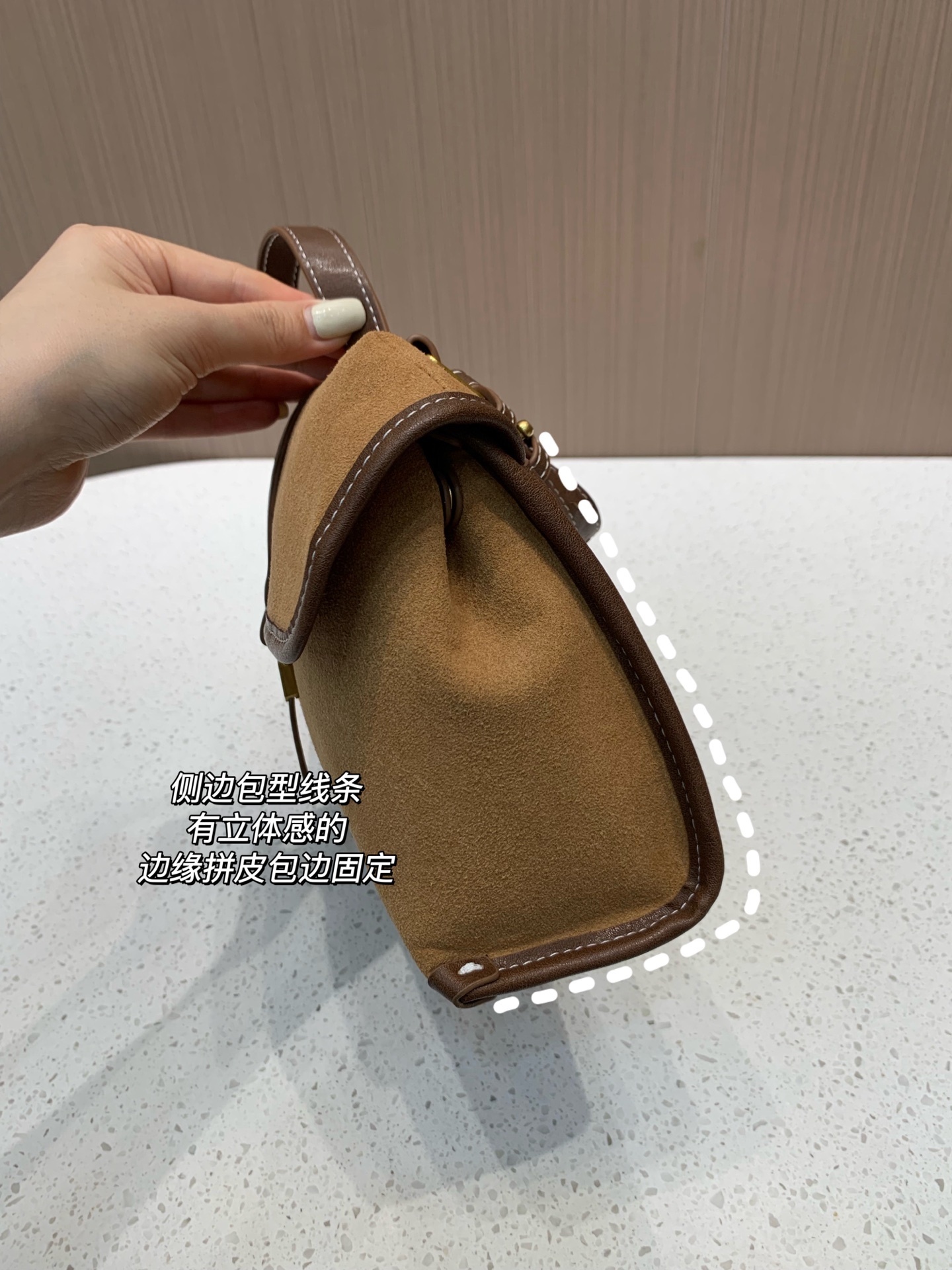 82ef2281f7b77005a55cc69e306a83df.jpg