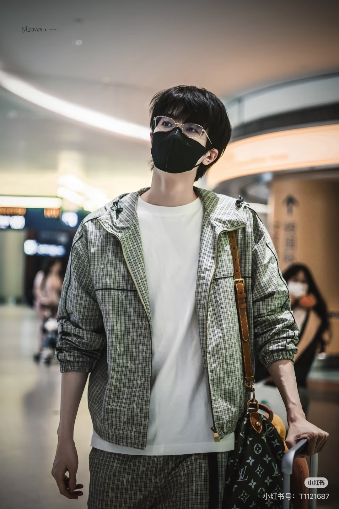 f7a8c35af42d75175e6db8589a9abd56.jpg