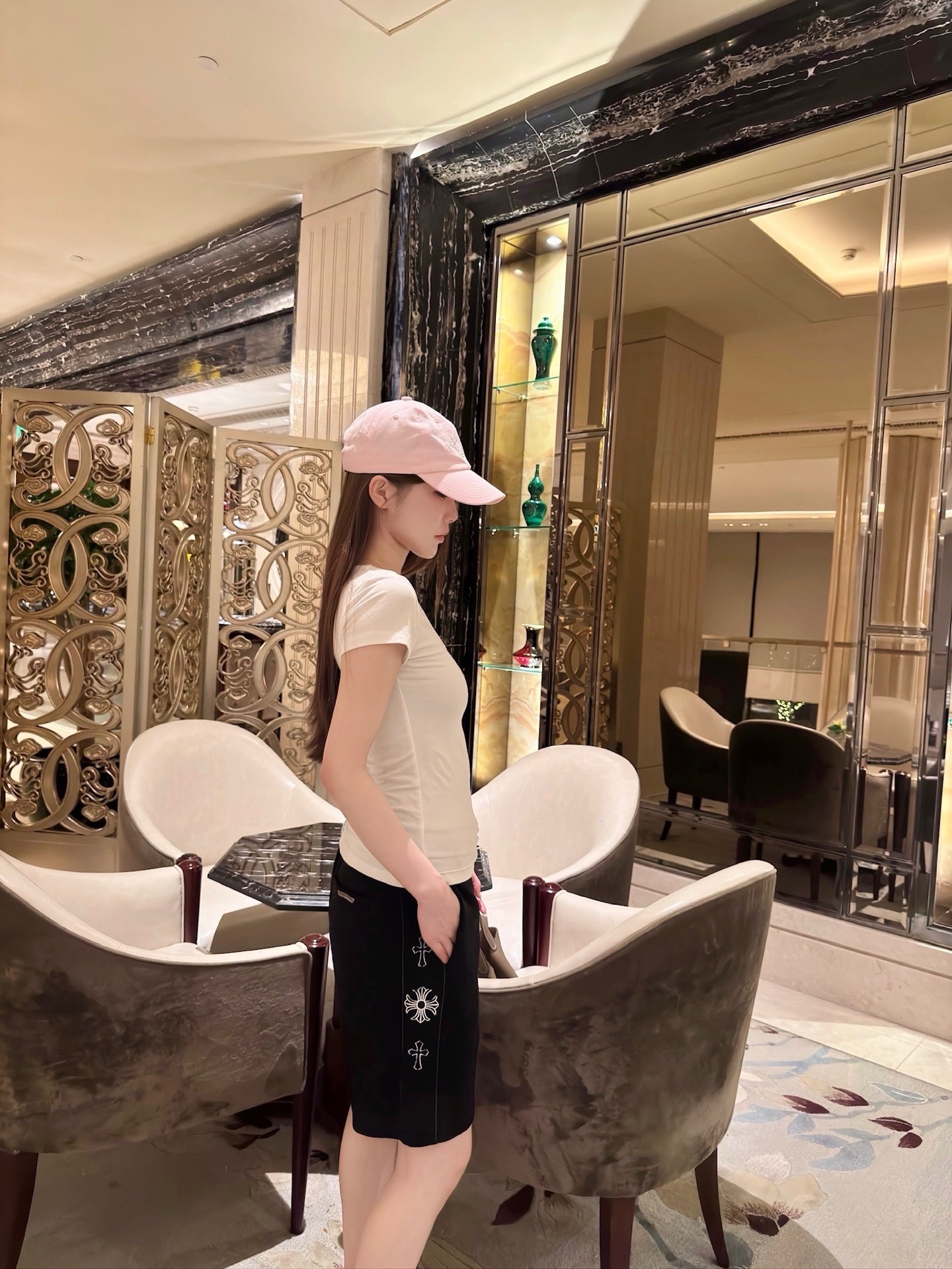08051c9b9a8d75e3d9a1babbb53e1cd8.jpg