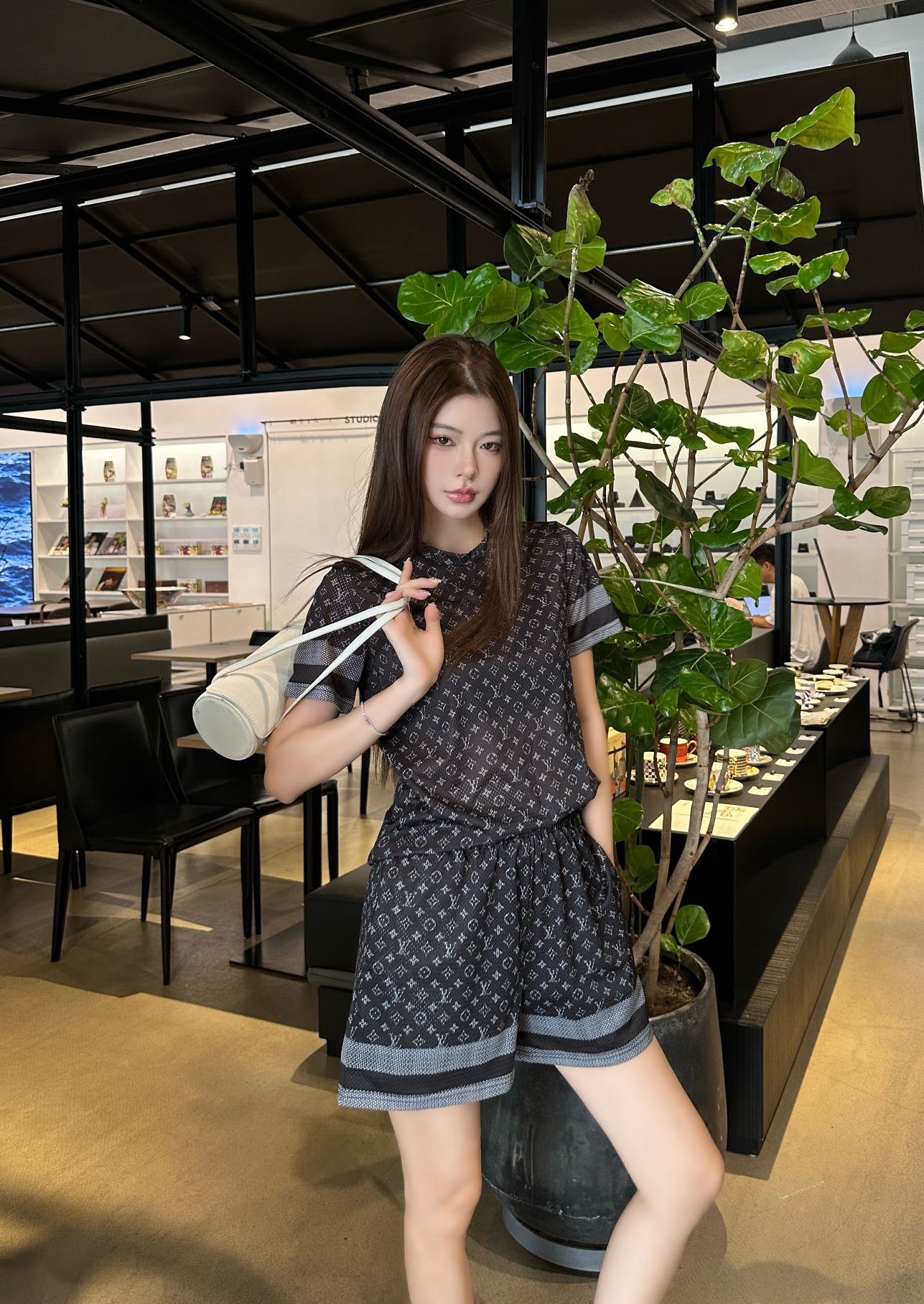 1f59a25dfc037ad7ba5db9813dcb463d.jpg